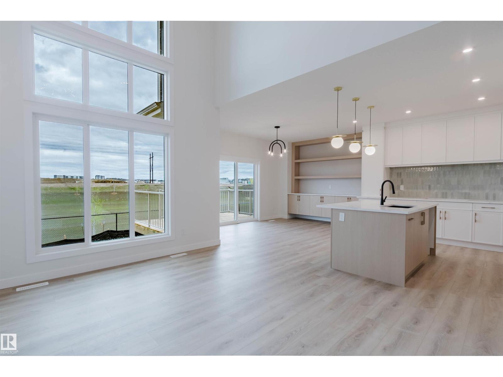 224 Edgemont Grove NW, Edmonton, AB, T6M3J6