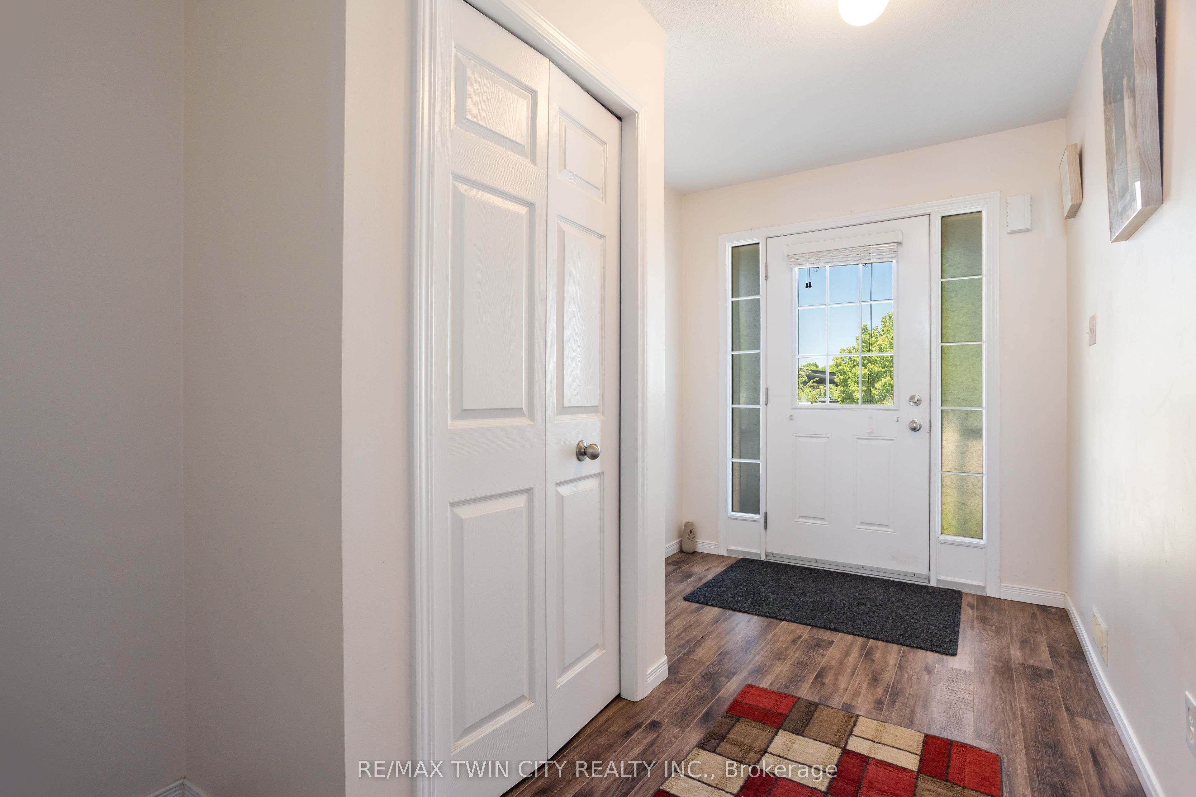 229 Parkvale Drive, Kitchener, ON, N2R 1Y8 photo 5