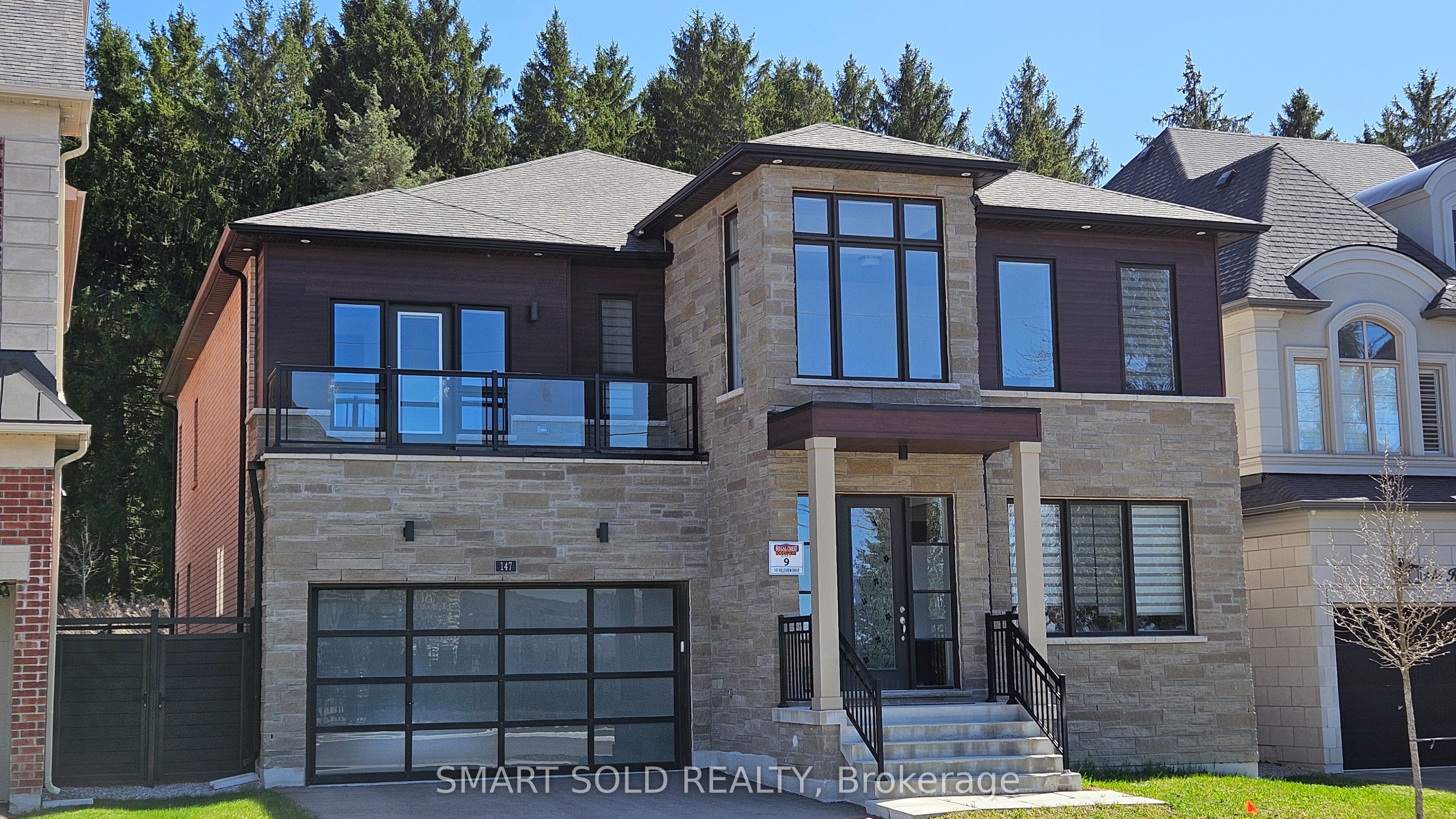 147 Hillsview Drive, Richmond Hill, ON, L4C 1T3