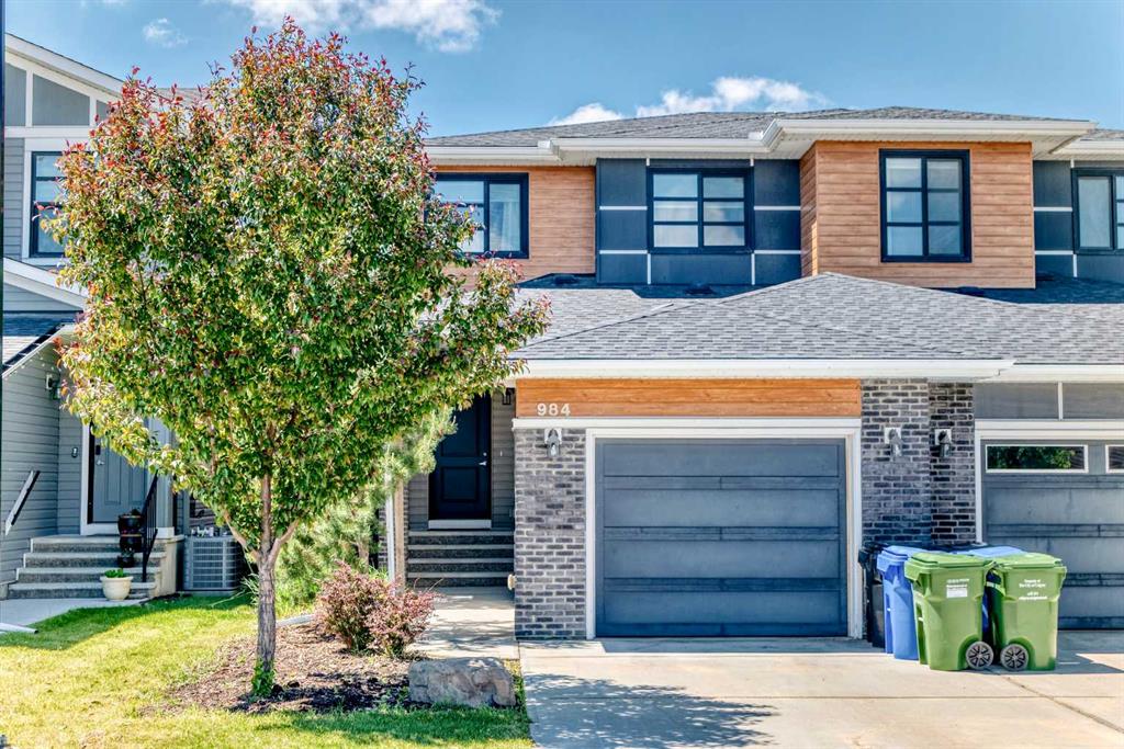 984 Seton Circle SE, Calgary, AB, T3M 2V2