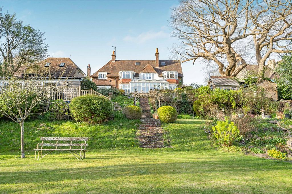 6 bed detached house for saleRockshaw Road, Merstham, Redhill, Surrey RH1