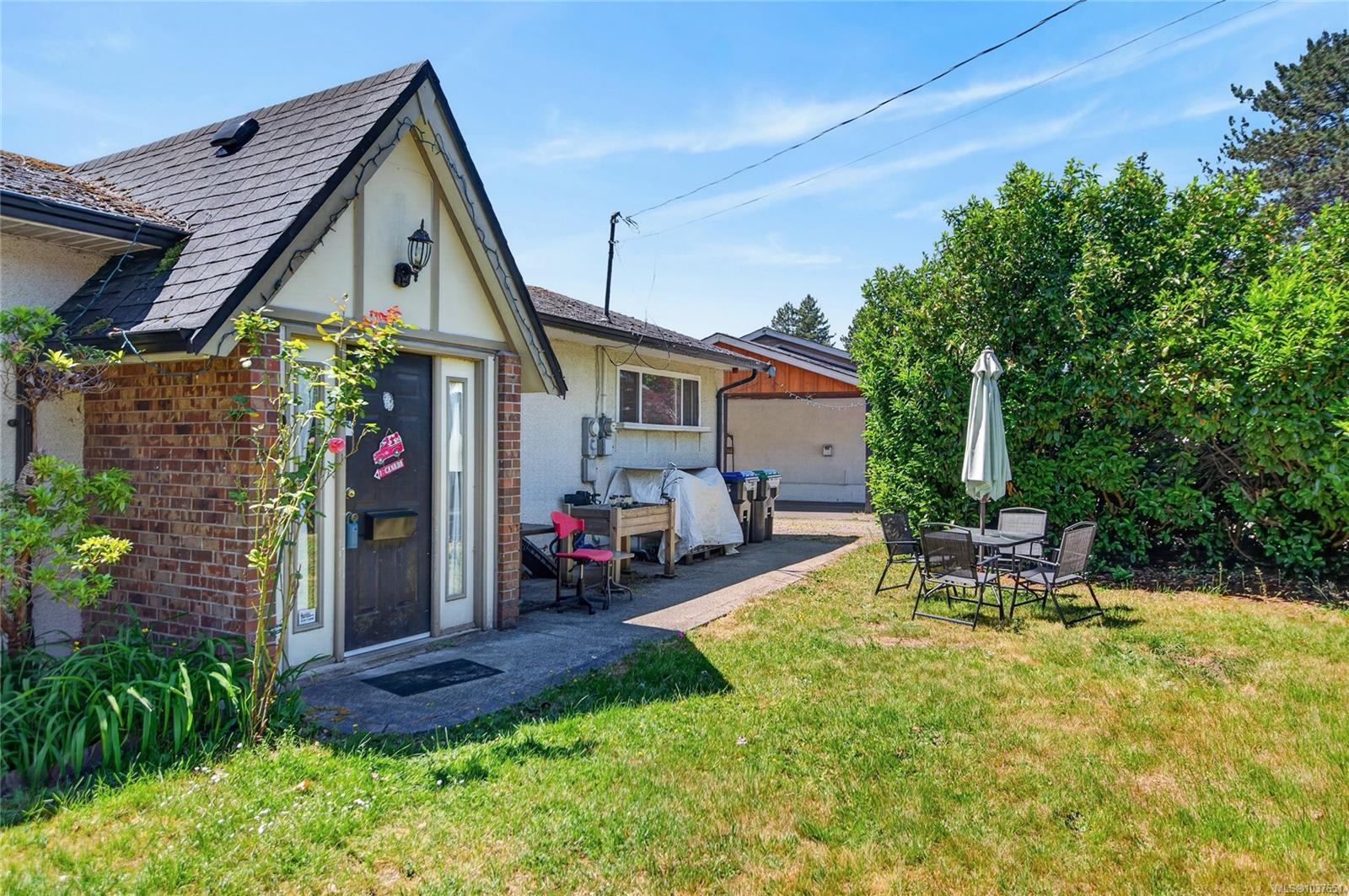 295 Centennial Drive, Courtenay, BC, V9N 5R6 photo 3