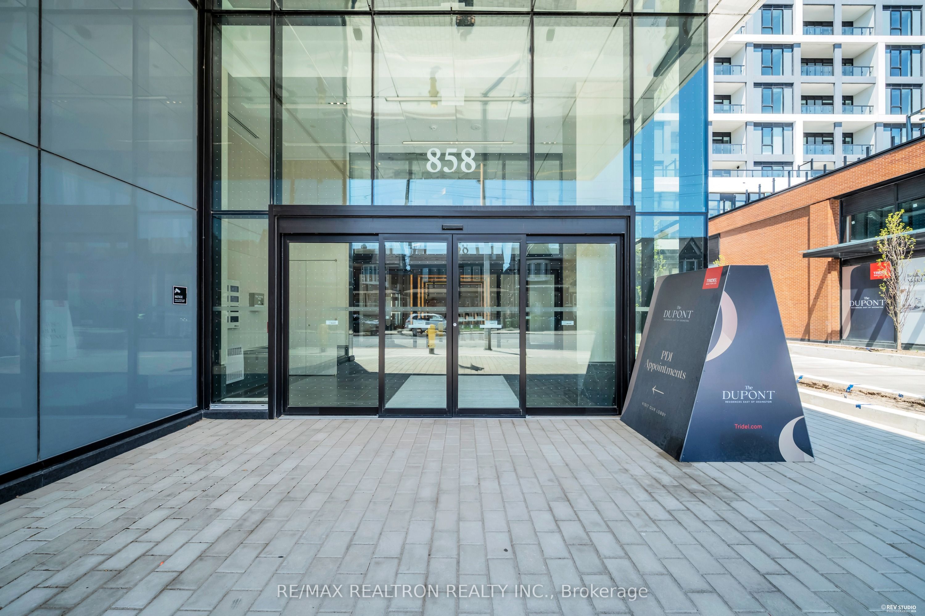 409-858 Dupont Street, Toronto, ON, M6G 0C1 photo 2
