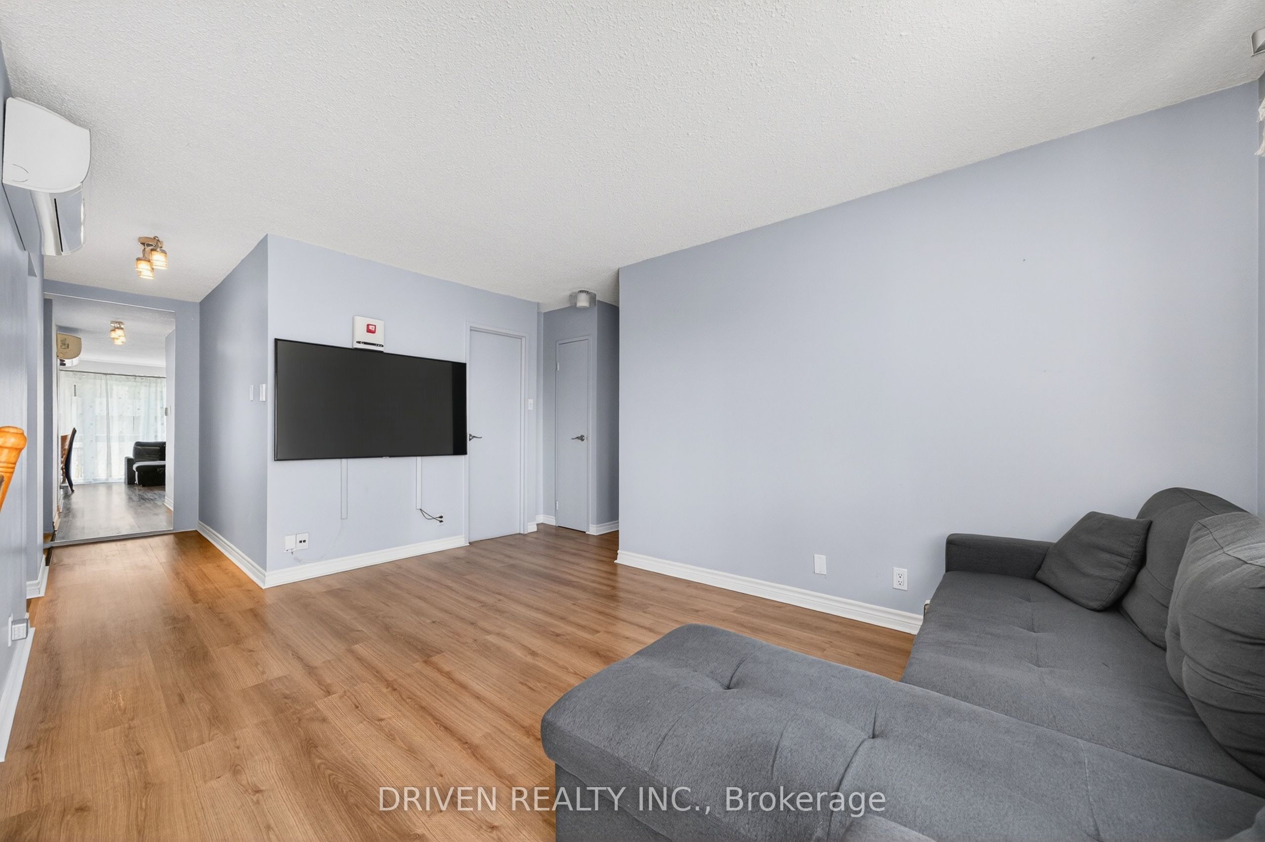 Additional image 6 of 404-158 A Mcarthur Avenue, Ottawa, ON, K1L 7E7