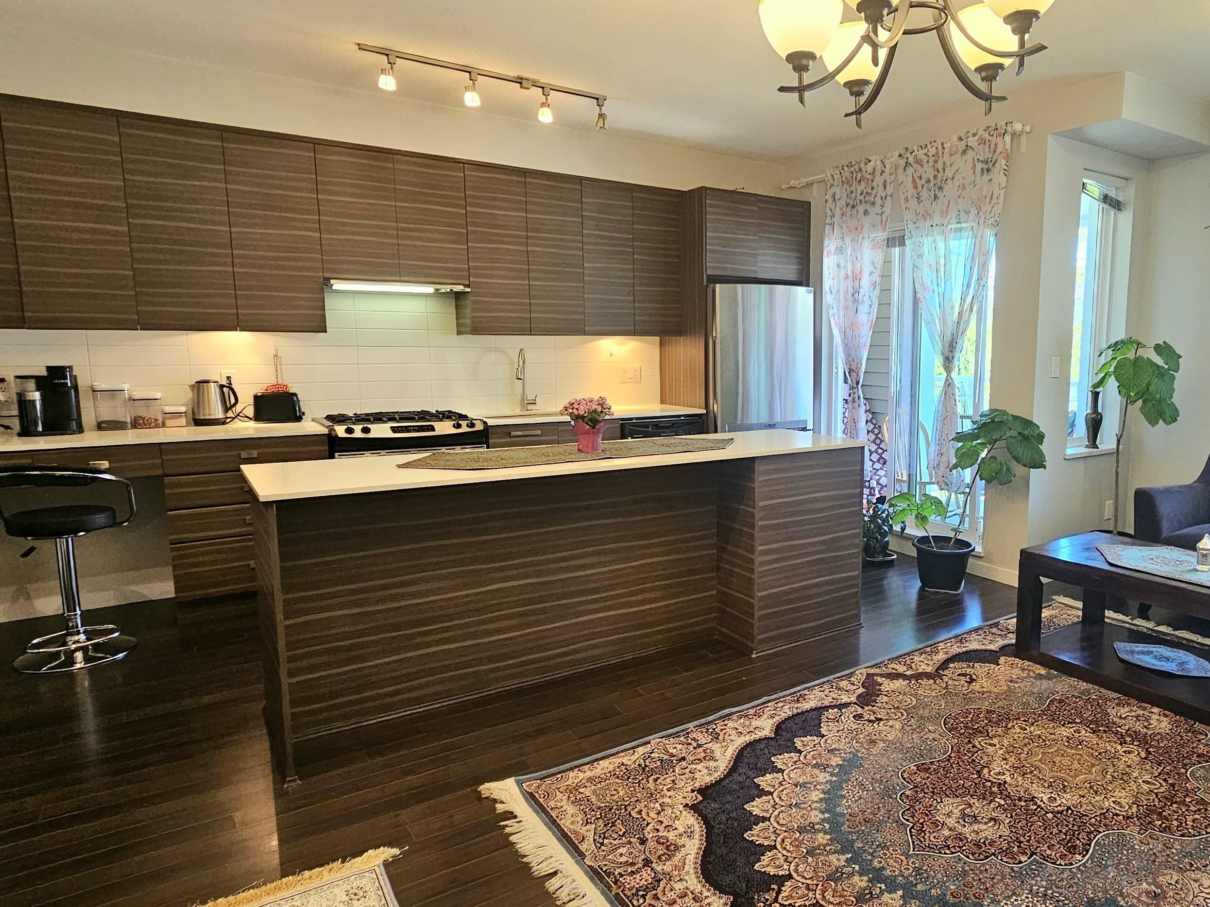 47-6965 Hastings Street, Burnaby, BC, V5B 4T8 photo 3