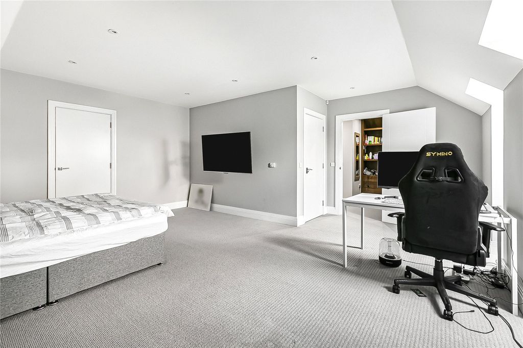 Additional image 23 of 5 bed detached house for saleAldenham Avenue, Radlett, Hertfordshire WD7