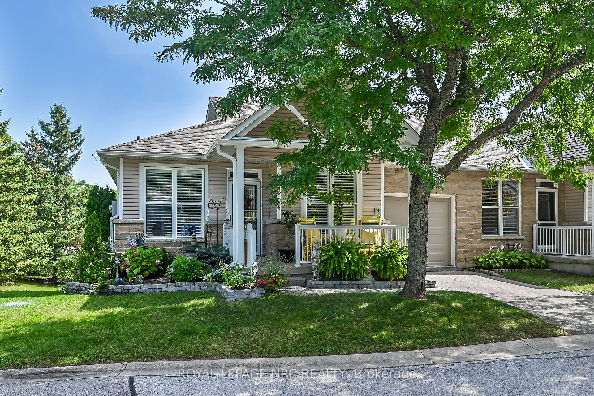29-20 Kitty Murray Lane, Hamilton, ON, L9K 1L7 photo 2