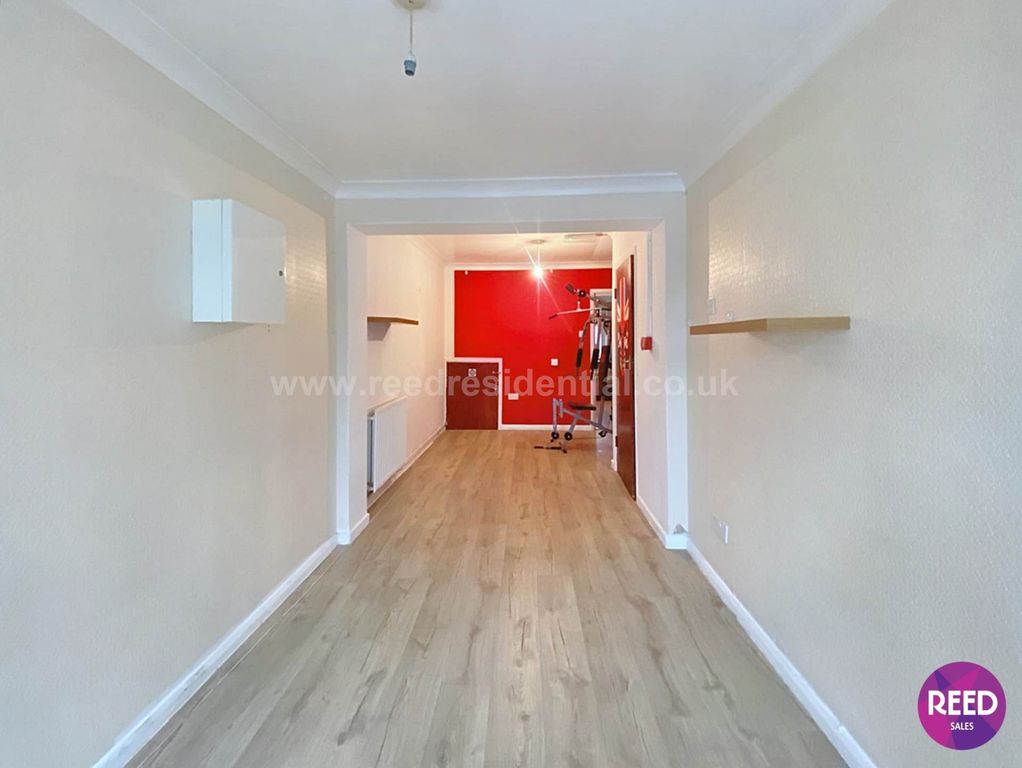 Additional image 27 of 10 bed detached house for saleDorset Gardens, Rochford SS4