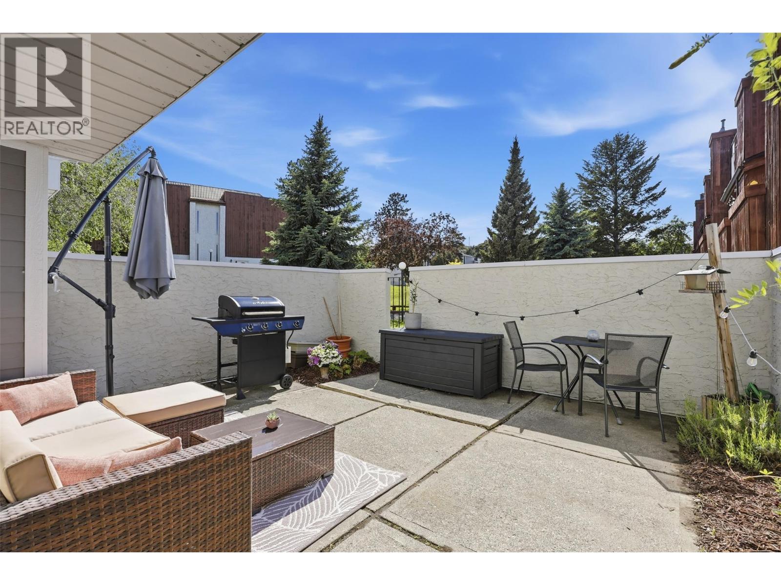 60-1435 Summit Drive, Kamloops, BC, V2E1S4 photo 5