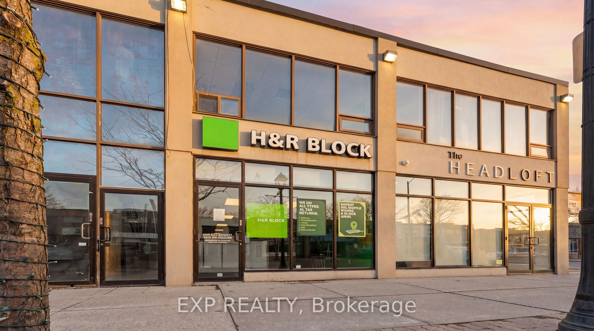 258 Lakeshore Road E, Mississauga, ON, L5G 1G9