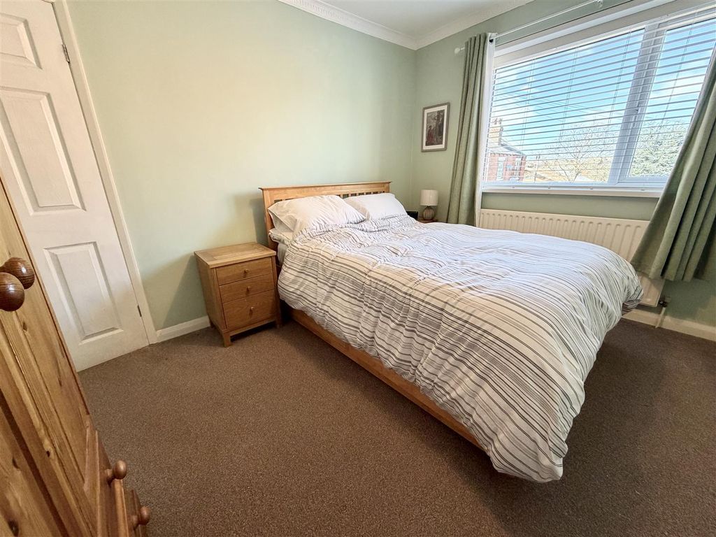 Additional image 11 of 3 bed end terrace house for saleBarleyhill Road, Garforth, Leeds LS25