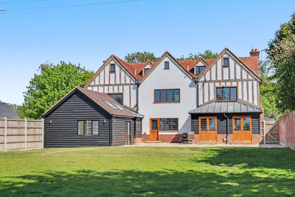 Additional image 3 of 5 bed detached house for saleShopland Hall Road, Rochford SS4