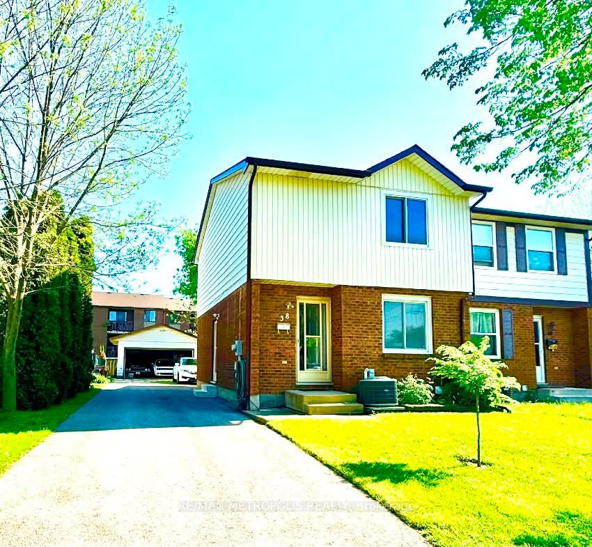 38 Dougherty Crescent, Welland, ON, L3C 6A1