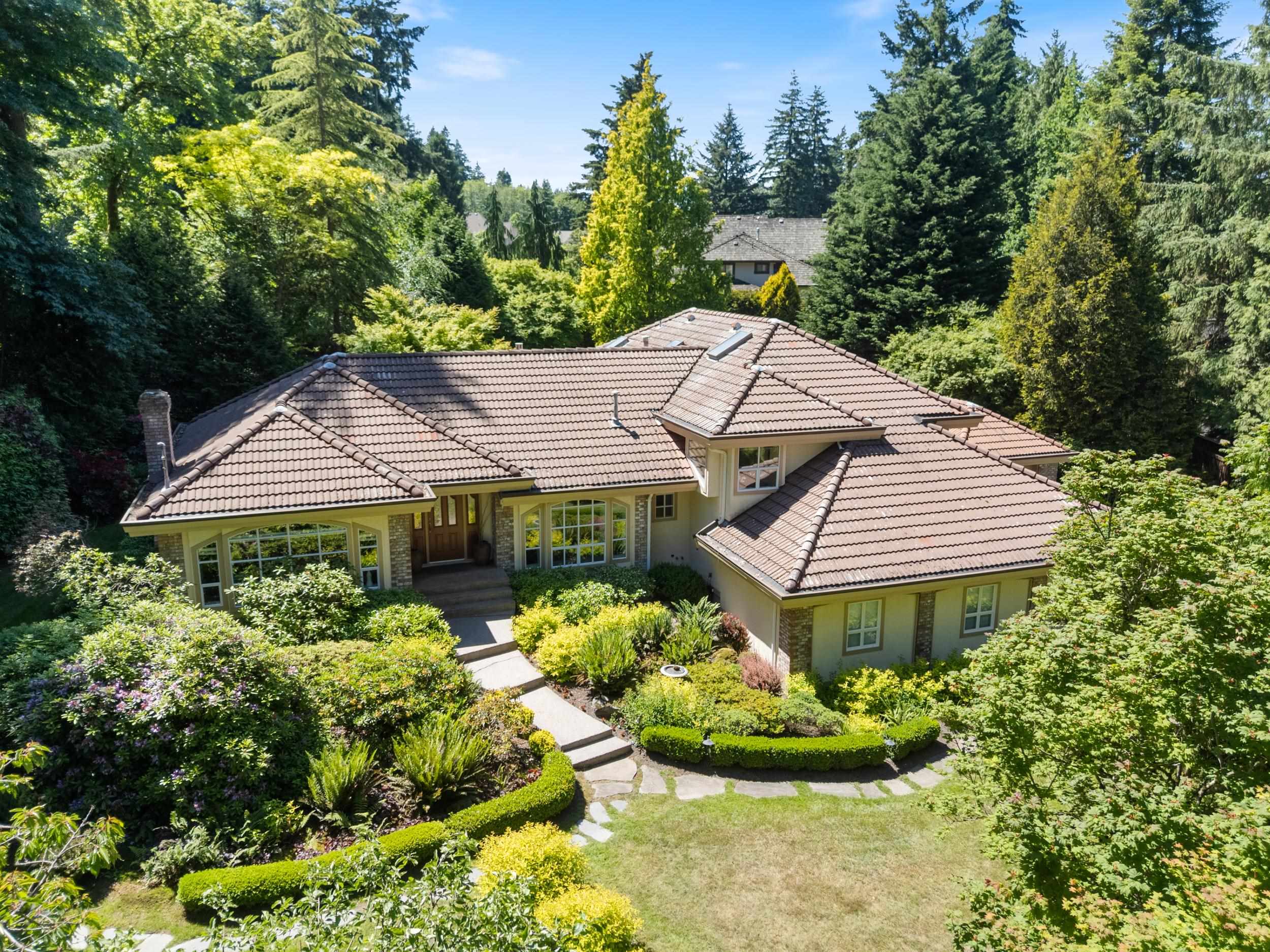 2865 Semiahmoo Trail, Surrey, BC, V4P 1H4