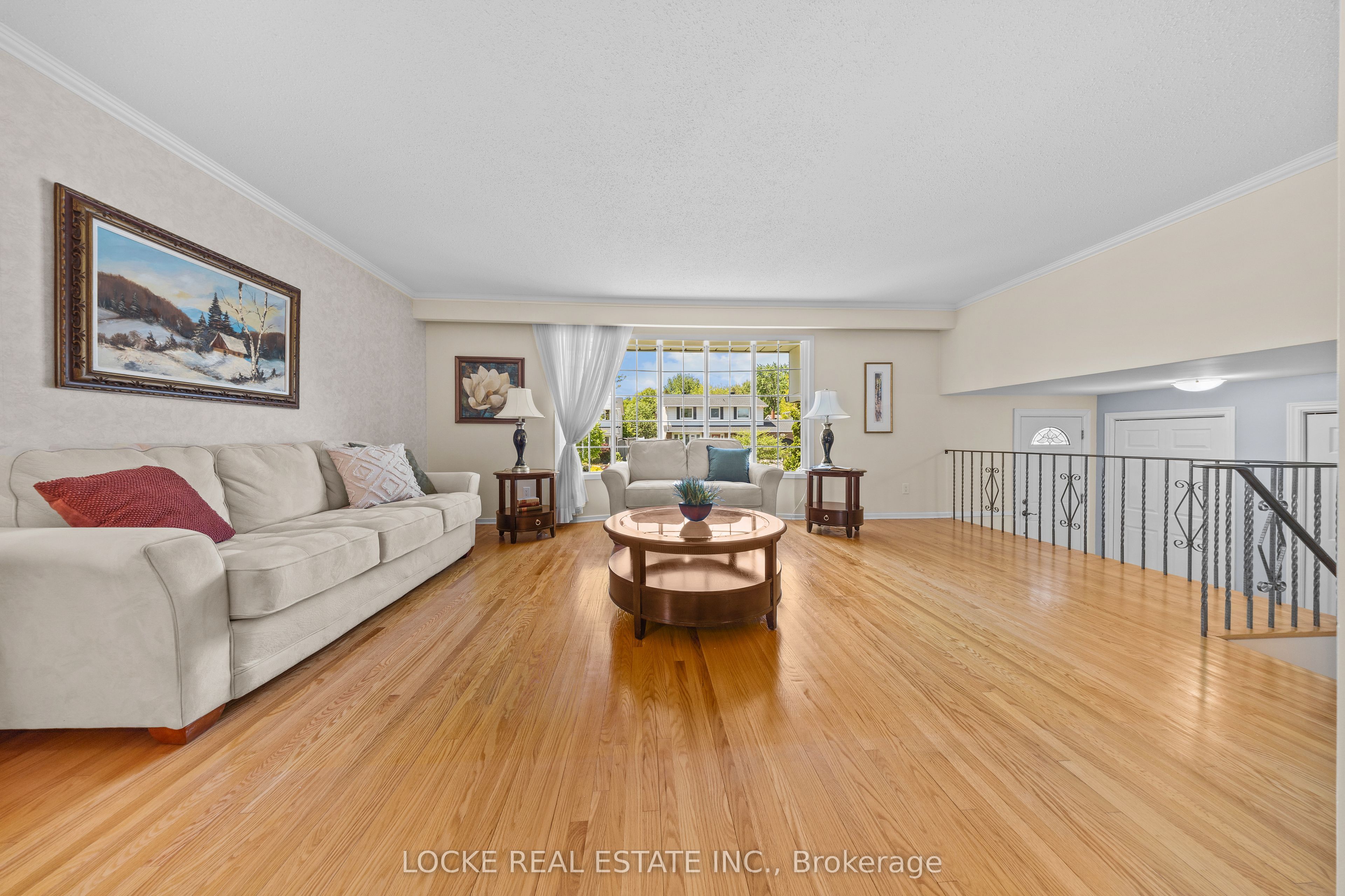Additional image 5 of 33 Eastpark Drive, Ottawa, ON, K1B 3Z6