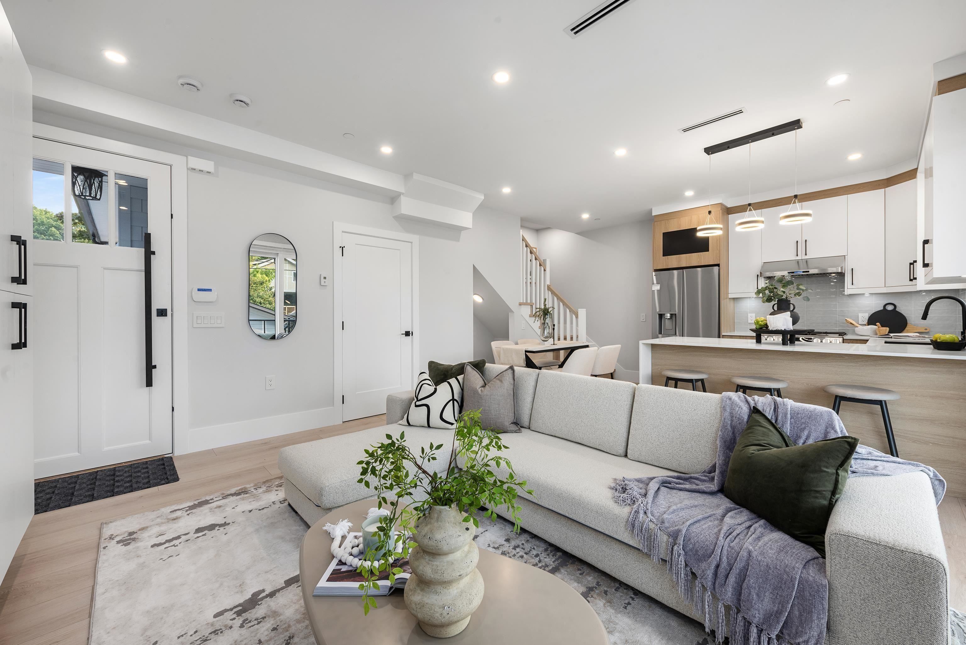 Additional image 3 of 2743 Mcgill Street, Vancouver, BC, V5K 1H4