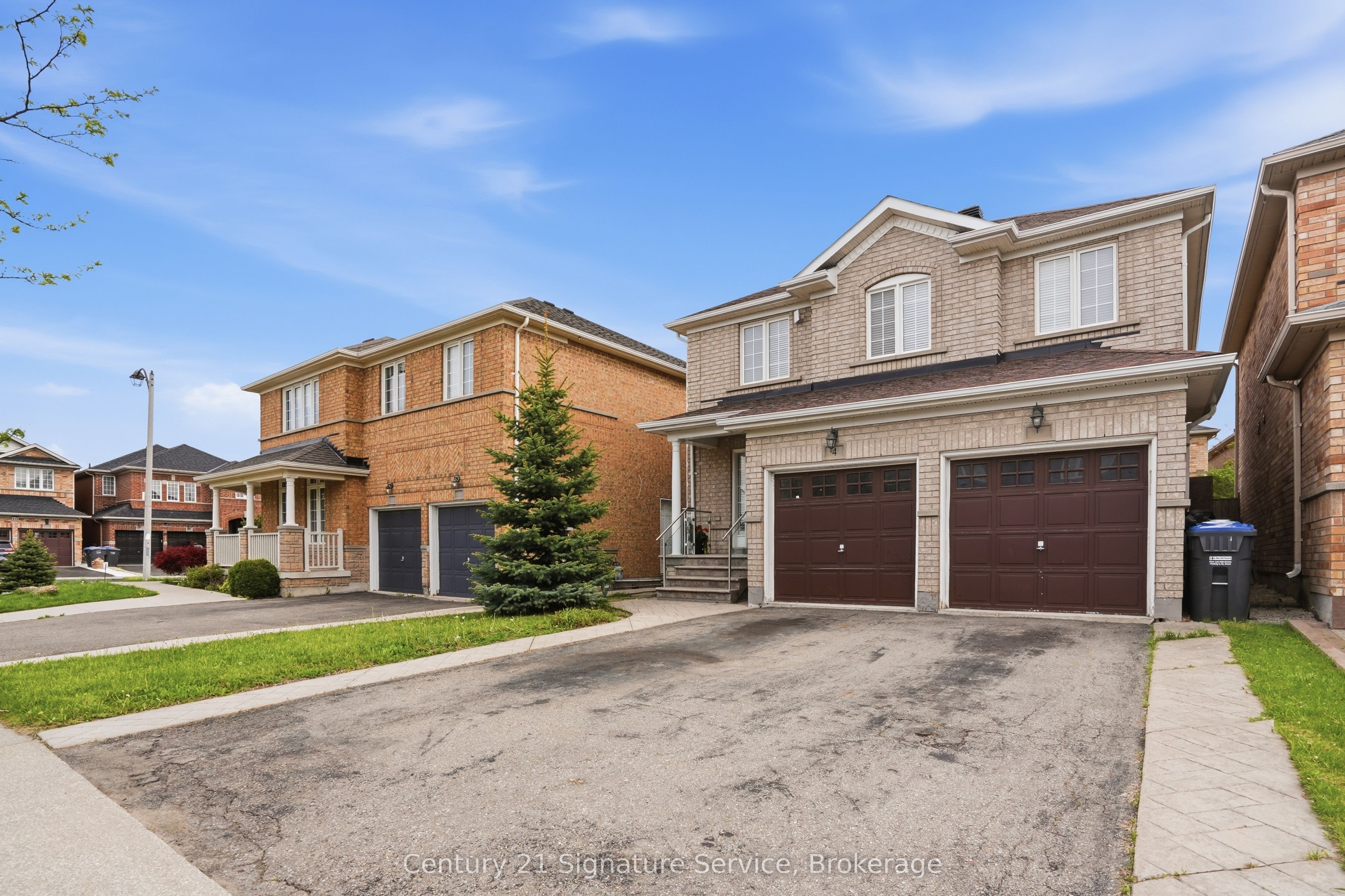 4 Cloverlawn Street, Brampton, ON, L7A 3X6 photo 3