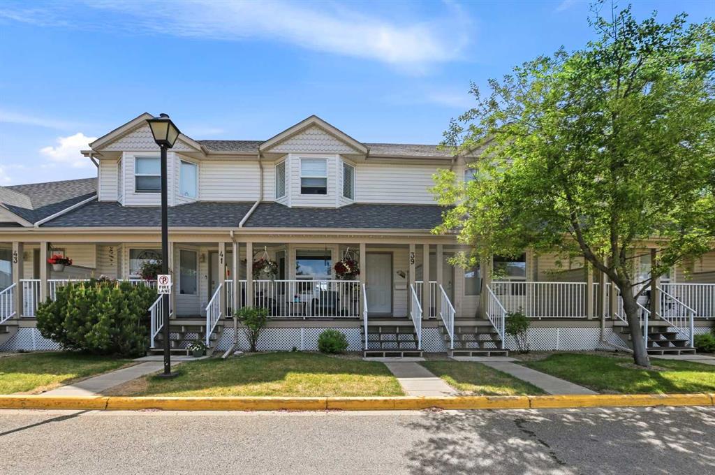 39-33 Donlevy Avenue, Red Deer, AB, T4R 3B6