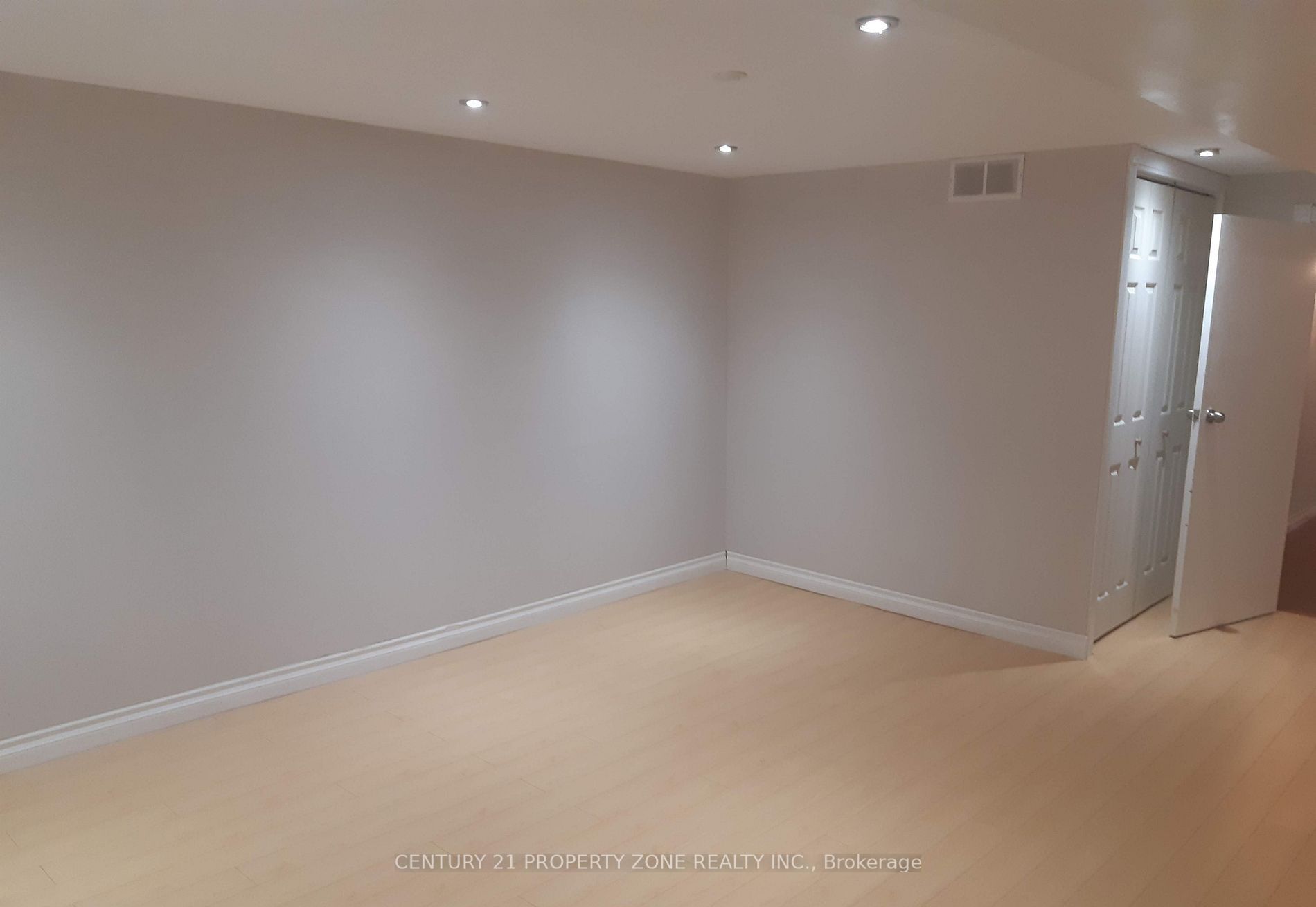 Additional image 4 of Lower-164 Earnscliffe Circle, Brampton, ON, L6T 2B7