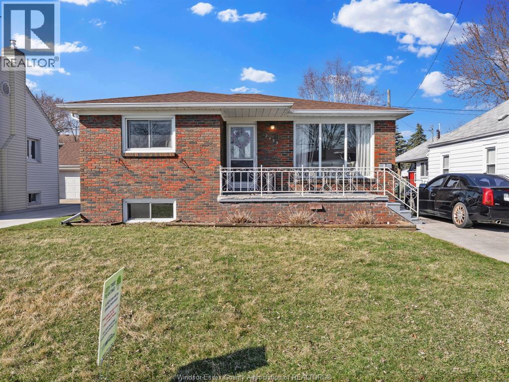 2459 Francois Road, Windsor, ON, N8W4T3