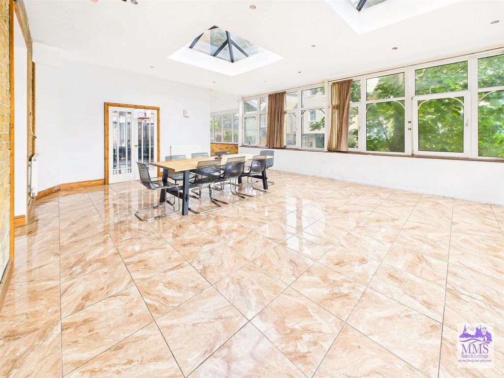 Additional image 18 of 6 bed detached house for saleLondon Road, Strood, Rochester ME2
