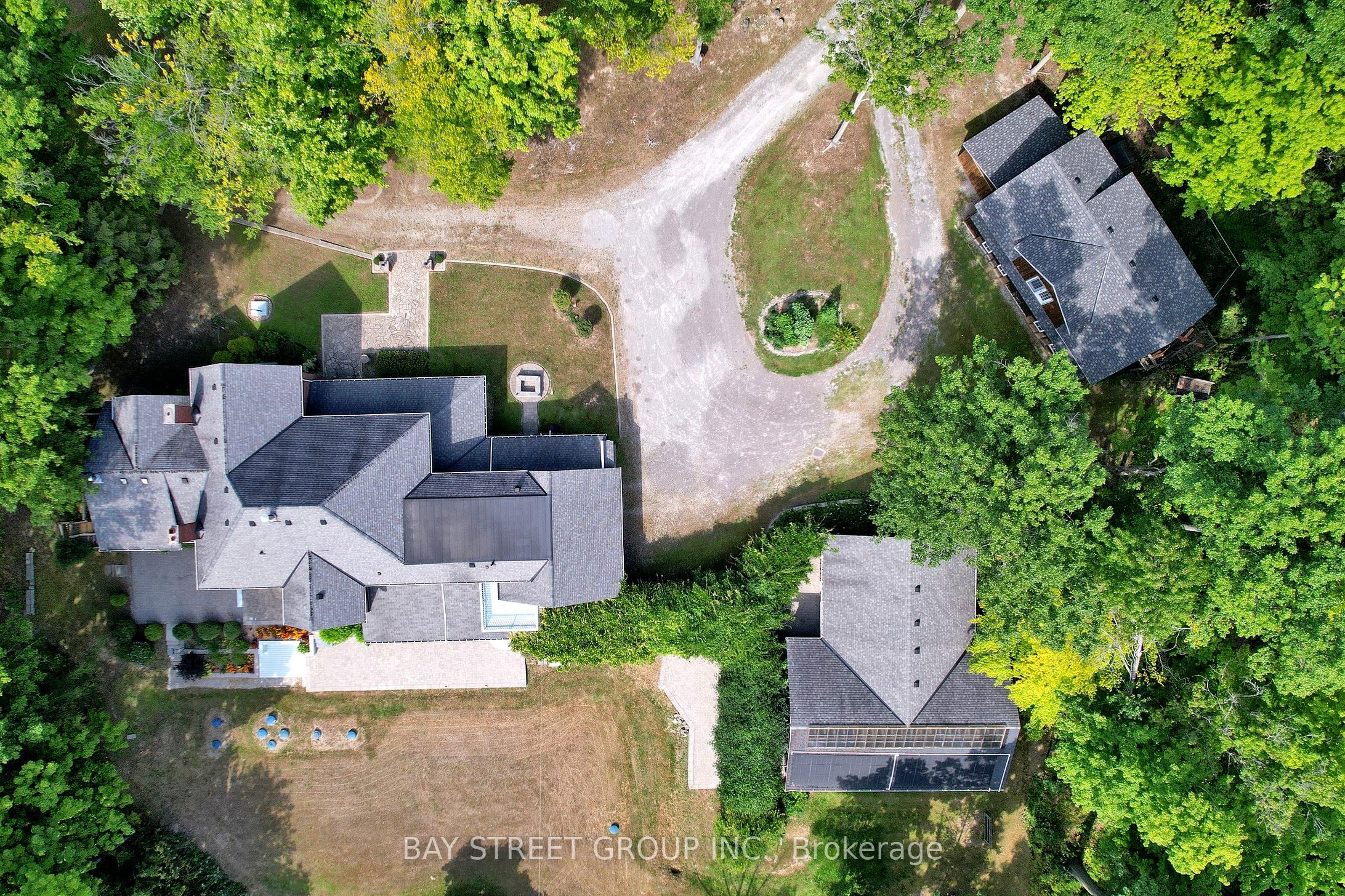 902 Shaver Road, Hamilton, ON, L9G 3K9 photo 4