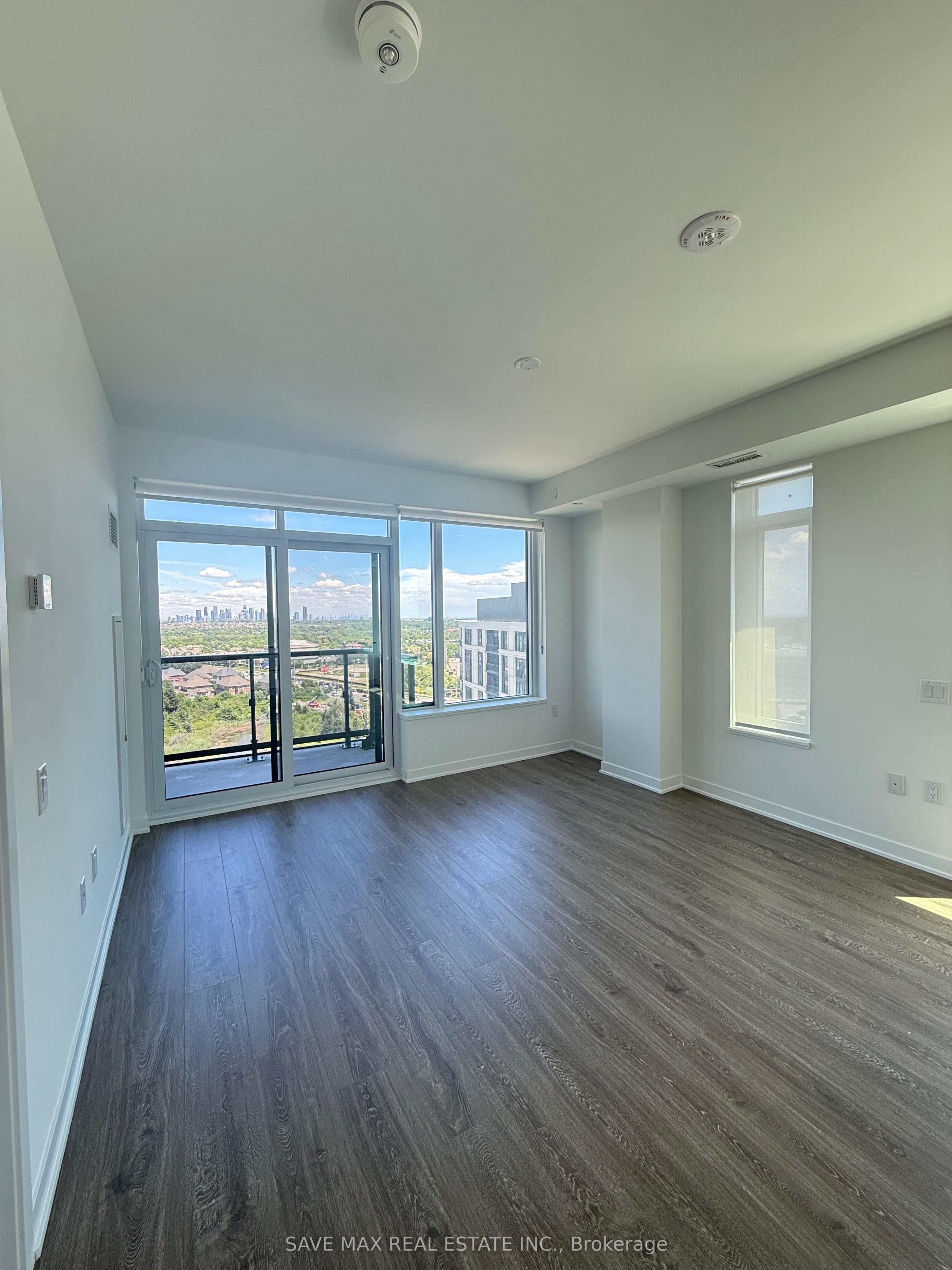 1203-2495 Eglinton Avenue W, Mississauga, ON, L5M 2T2