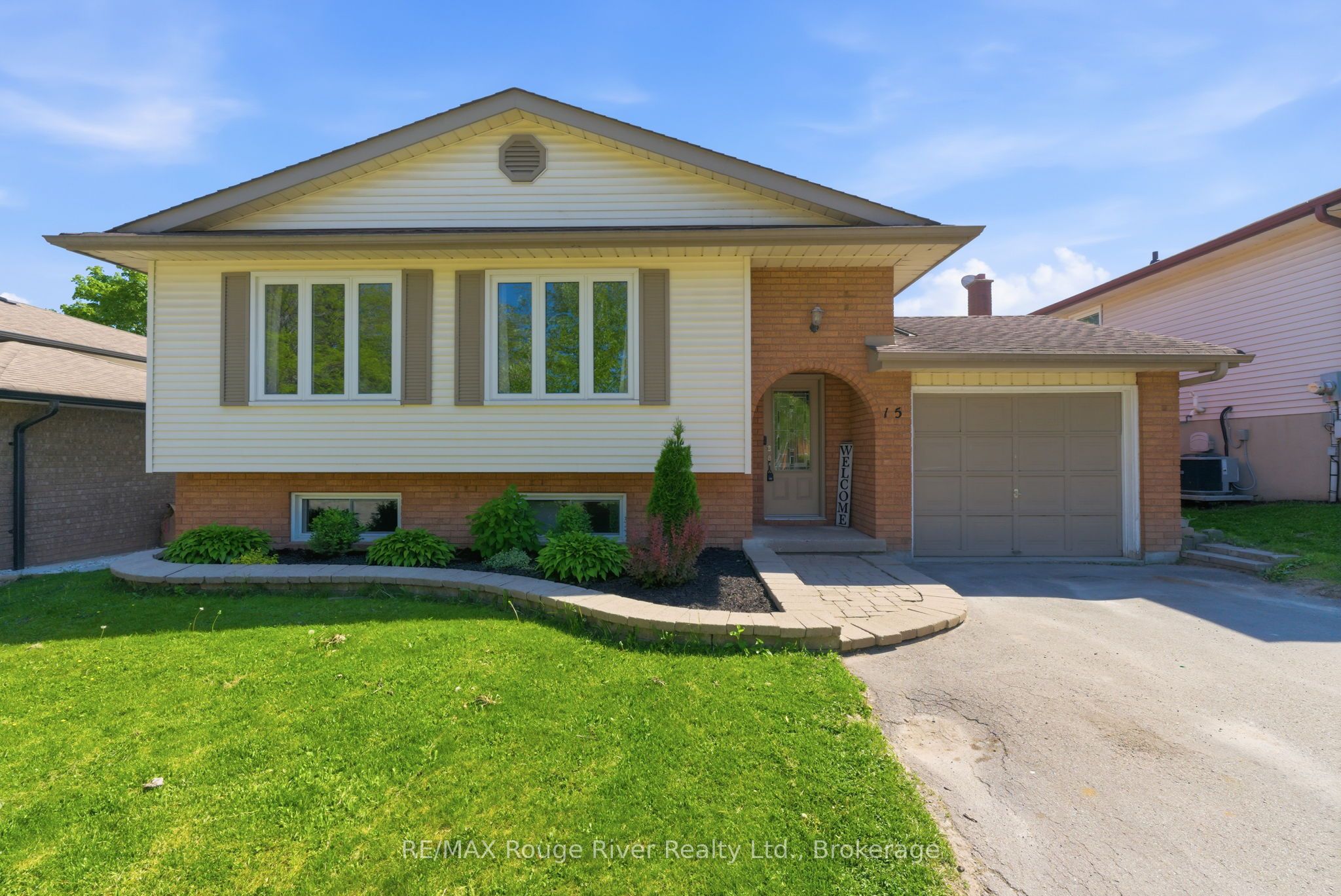 15 Lakeview Drive, Scugog, ON, L9L 1G9