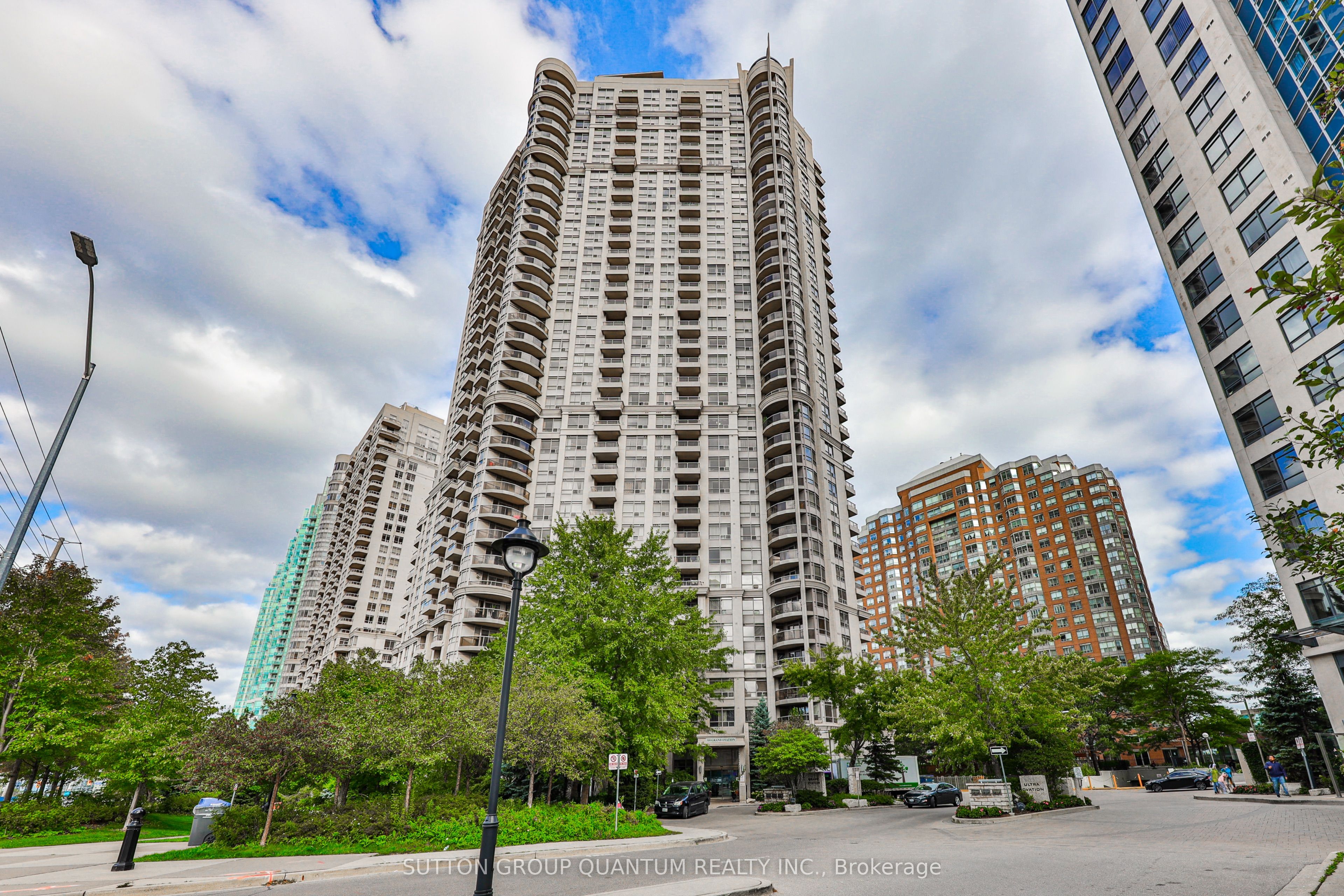 1602-310 Burnhamthorpe Road W, Mississauga, ON, L5B 4P9