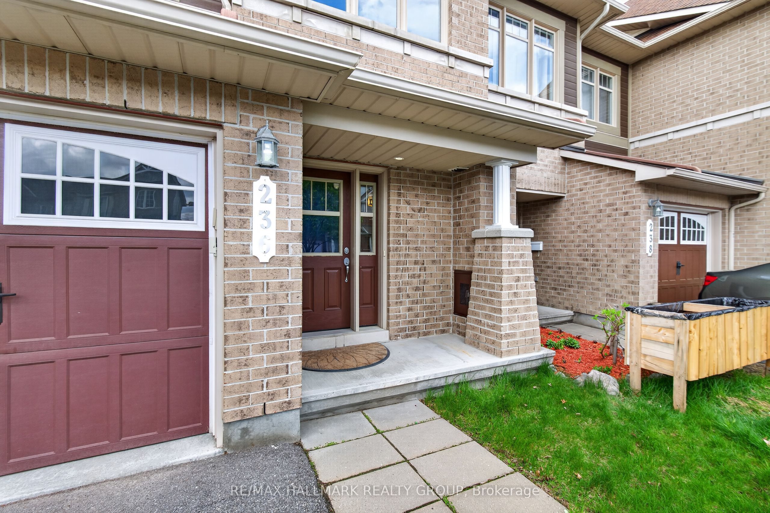 Additional image 3 of 236 Trailsedge Way, Ottawa, ON, K1W 0E8