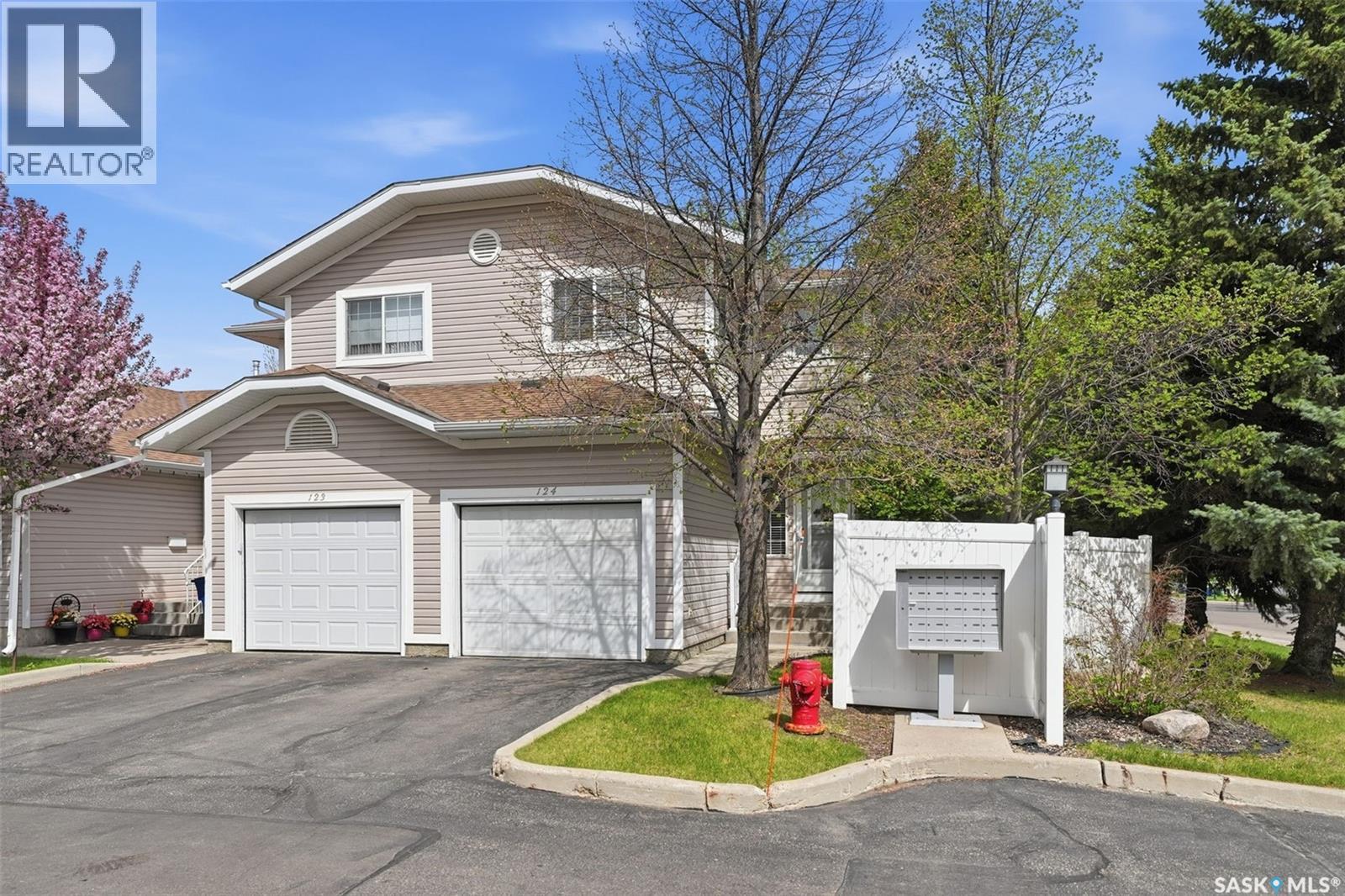 124-212 La Ronge Road, Saskatoon, SK, S7K8E5 photo 2