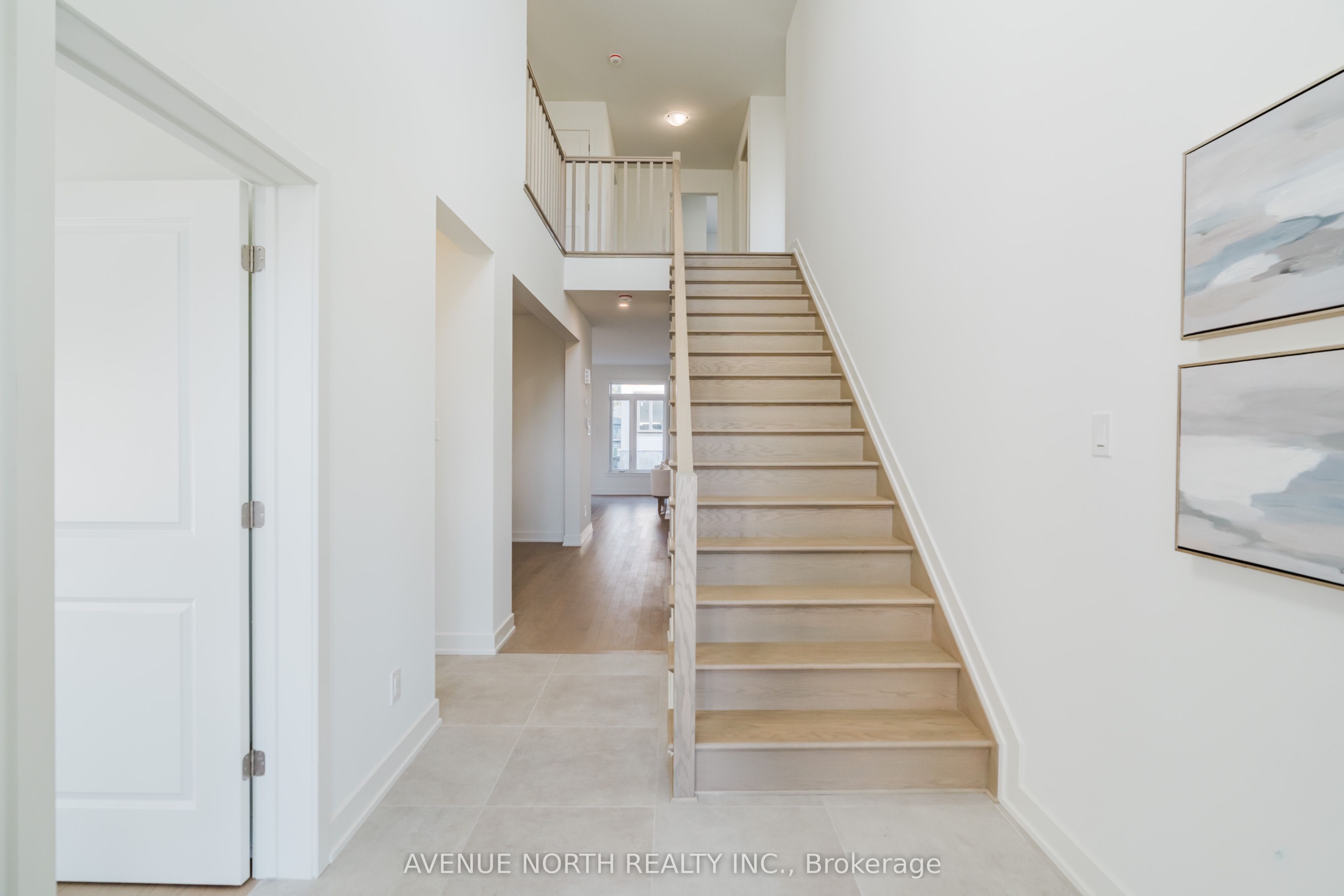 Additional image 6 of 1729 Rotterdam Circle, Ottawa, ON, K2W 1A5