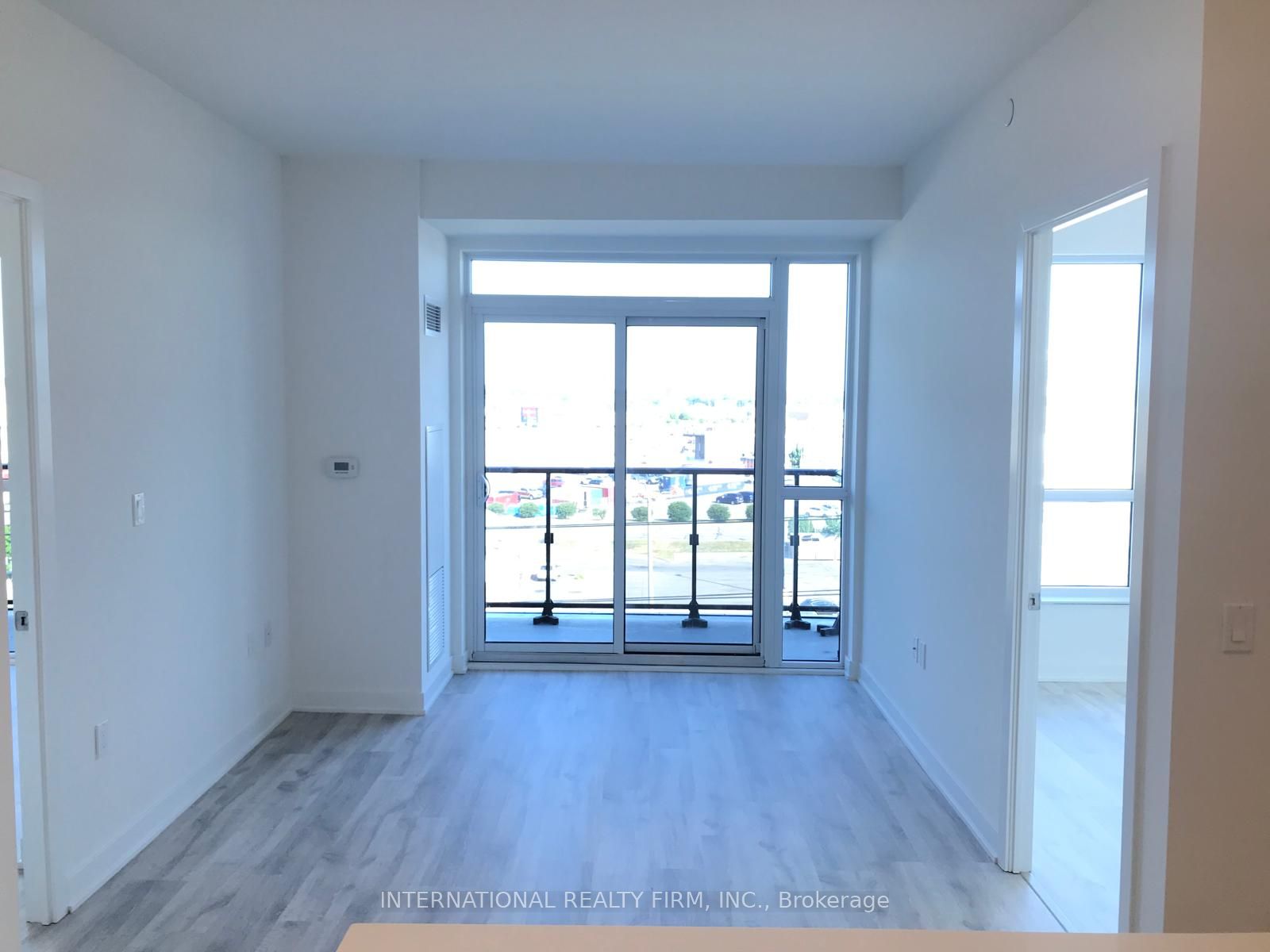 601-4677 Glen Erin Drive, Mississauga, ON, L5M 2E3 photo 2