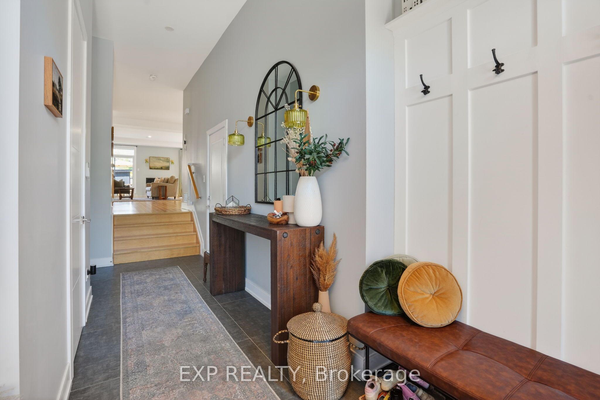 Additional image 4 of 215 Columbus Avenue, Ottawa, ON, K1K 1P7