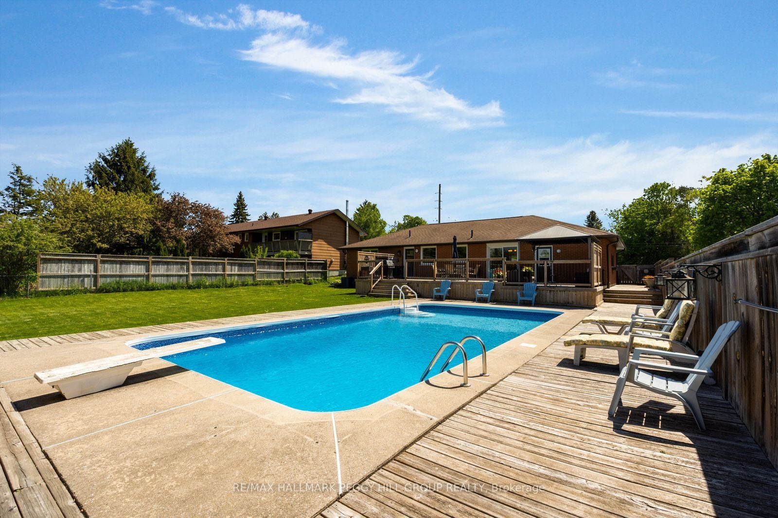 211 Dodson Road, Barrie, ON, L4N 4K2 photo 2