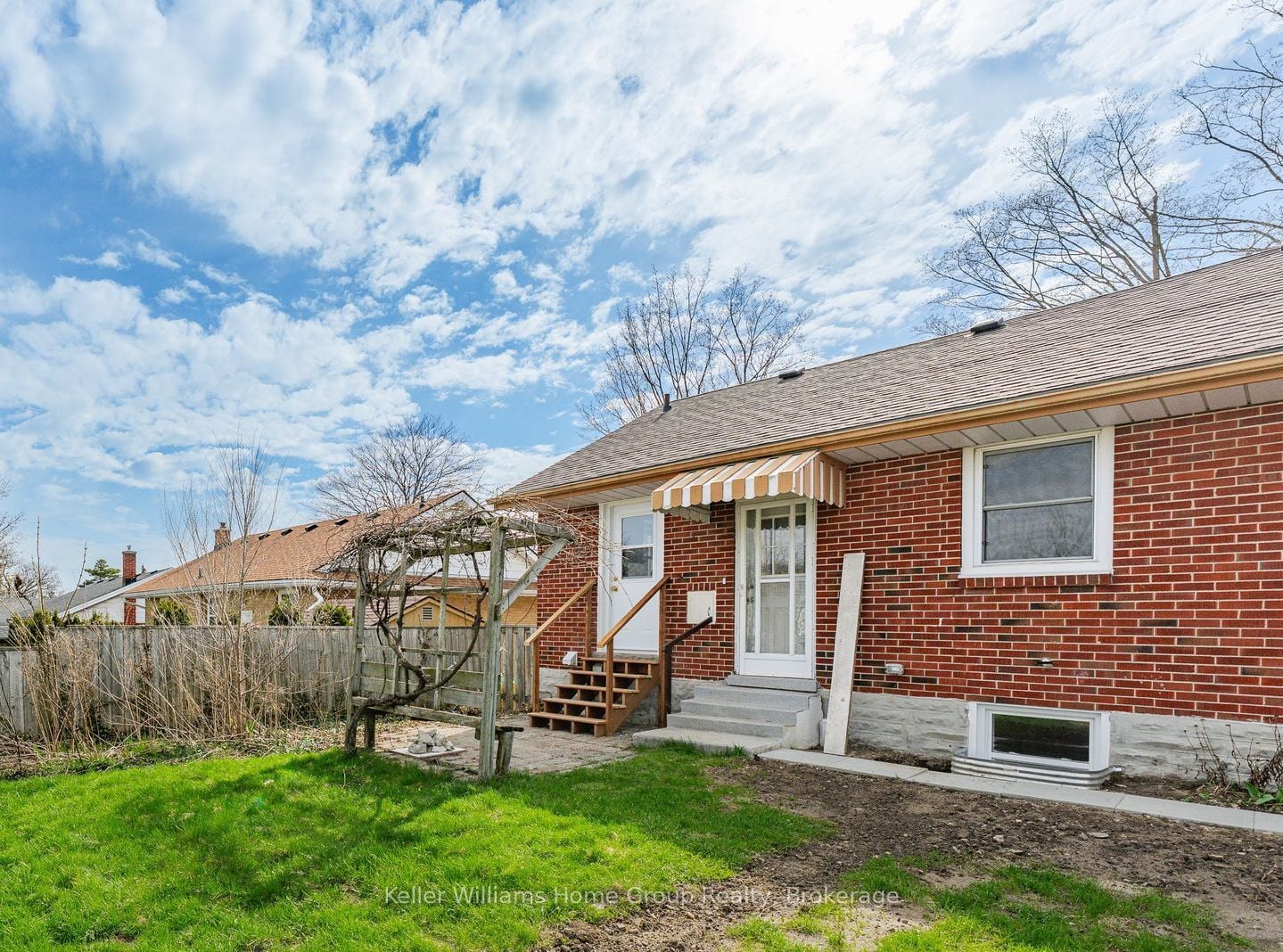 Lower Level-20 Cadillac Drive, Guelph, ON, N1E 2B5 photo 3