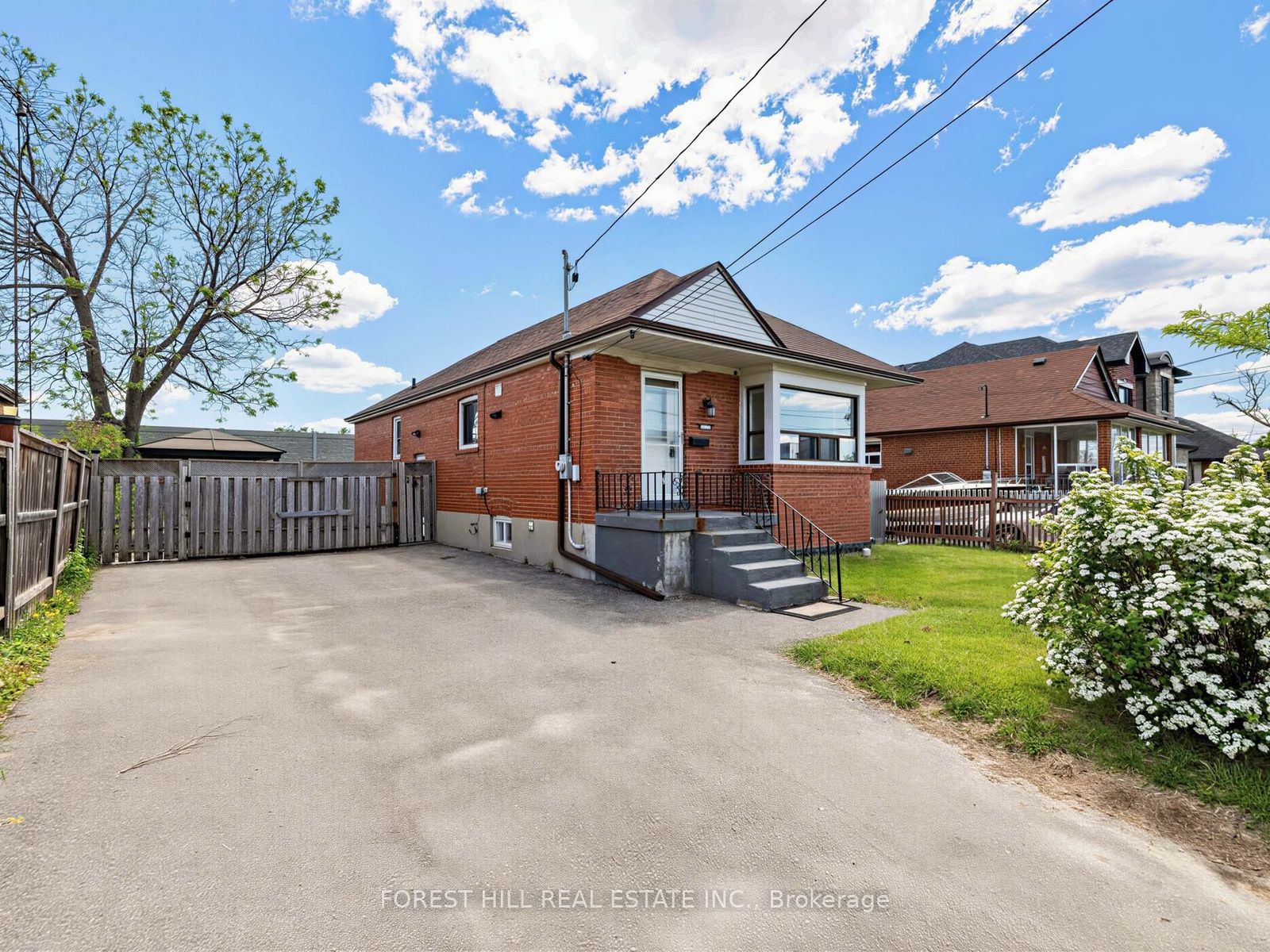 Additional image 4 of 101 Whitley Avenue, Toronto, ON, M3K 1A1