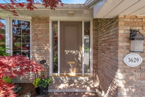 Additional image 8 of 3629 Swirlingleaves Crescent, Mississauga, ON, L4Y 3P7