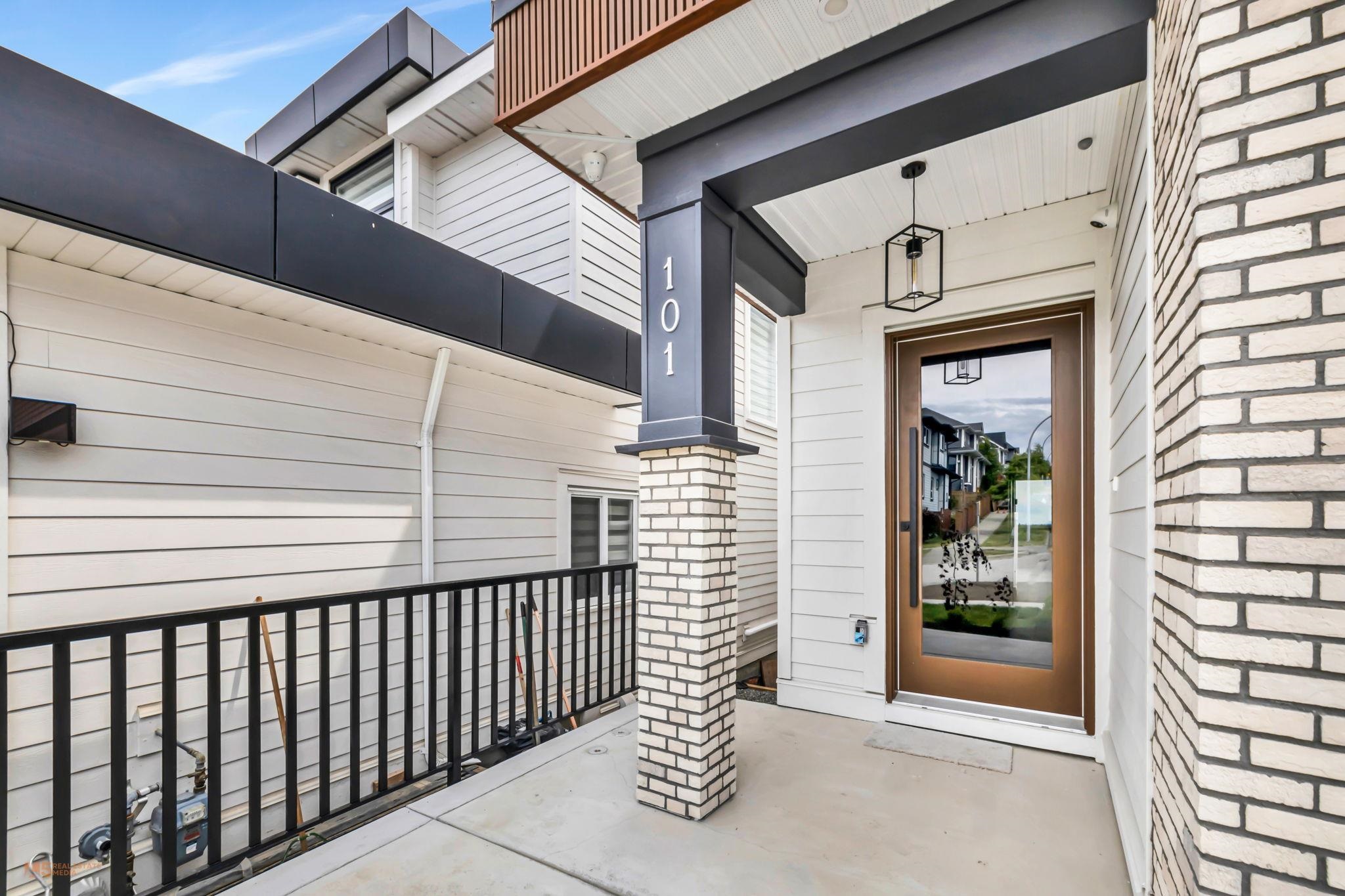 Additional image 3 of 102-16702 16a Avenue, Surrey, BC, V3Z 0T3