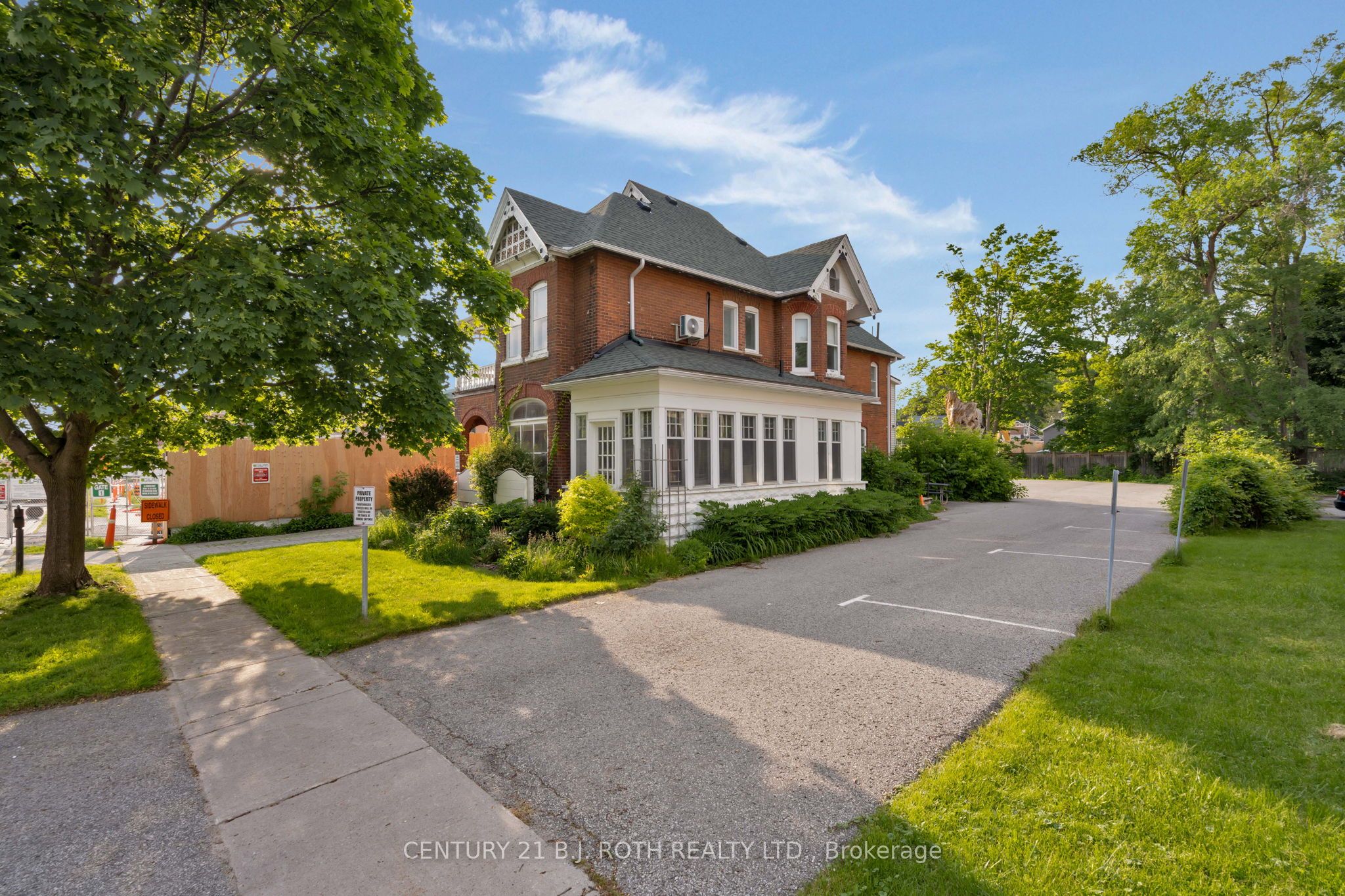 80 Worsley Street, Barrie, ON, L4M 1L8