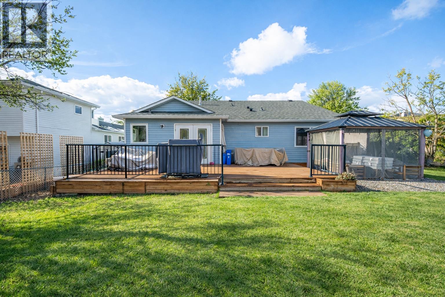 9-4450 Postill Drive, Kelowna, BC, V1X7T9 photo 4