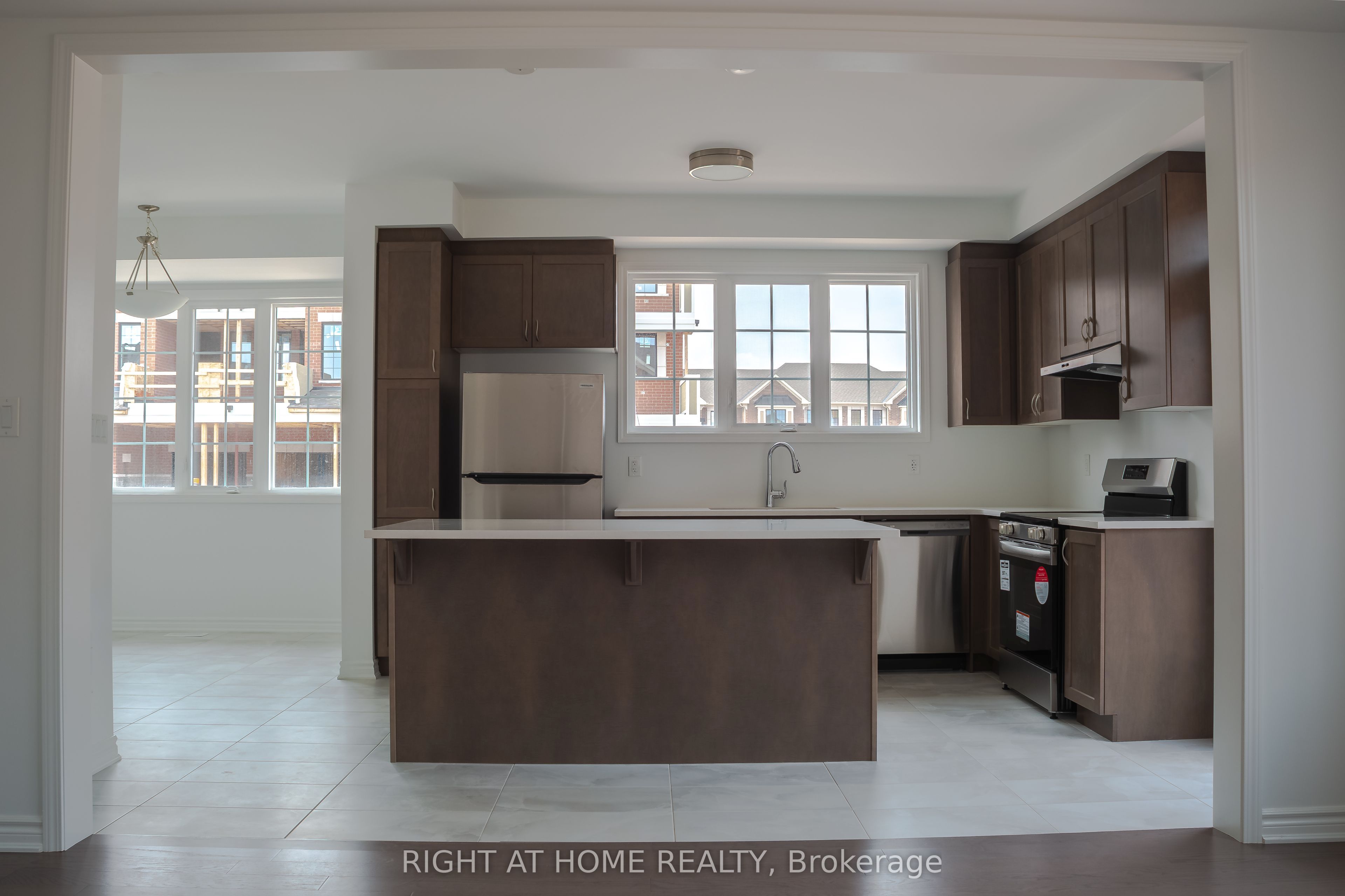 Additional image 2 of 1230 Poppy Gardens N/a, Oakville, ON, L6H 7Y5