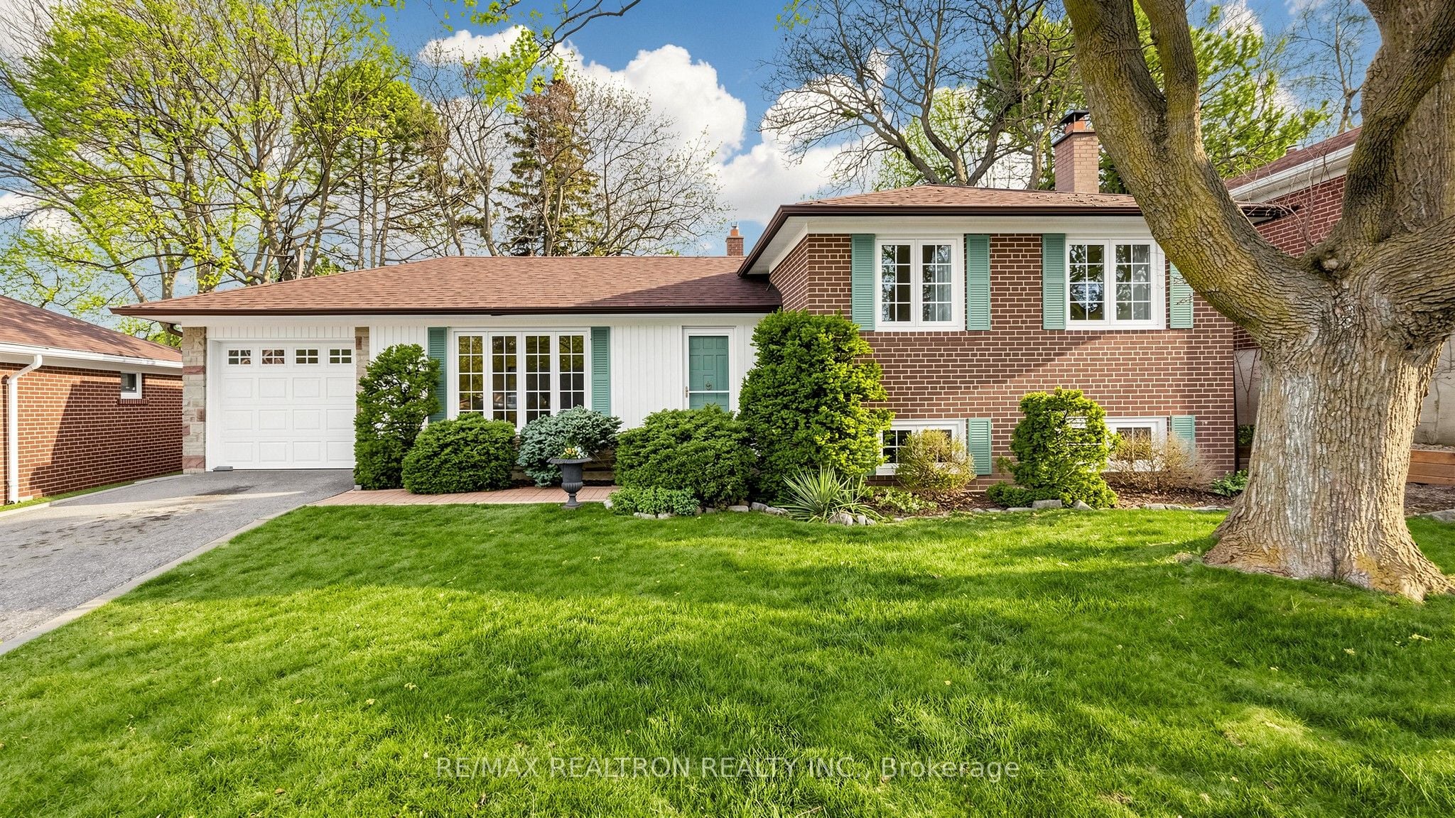 42 Resolution Crescent, Toronto, ON, M2H 1N4 photo 2