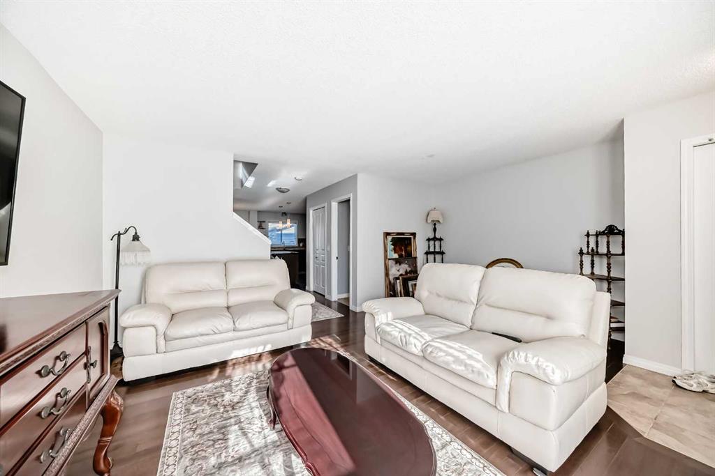50 Elgin Meadows Park SE, Calgary, AB, T2Z 0M1 photo 5