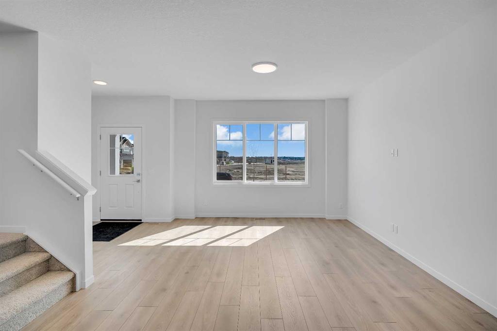 Additional image 6 of 541 Bayview Street SW, Airdrie, AB, T4B 5M4