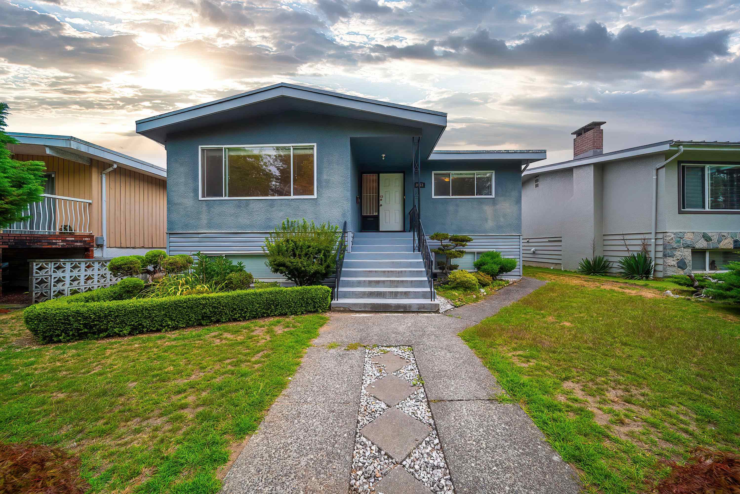 3063 Rosemont Drive, Vancouver, BC, V5S 2C8