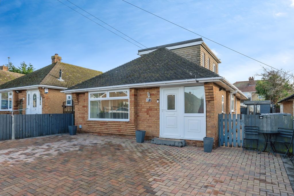 4 bed detached house for saleEpworth Road, Rhyl LL18