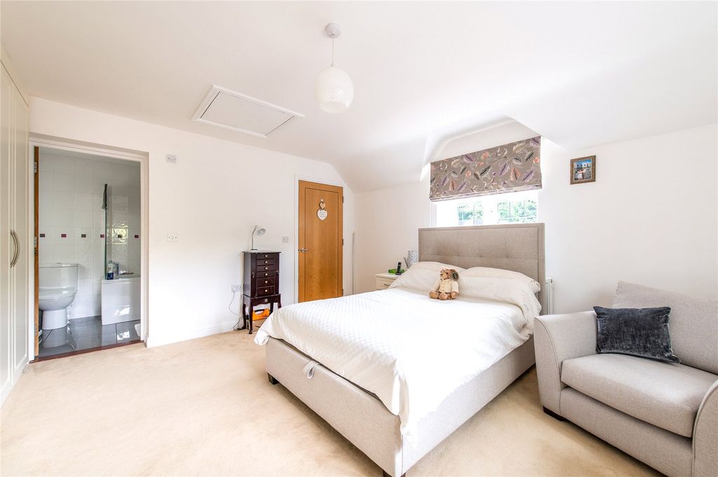 Additional image 6 of 5 bed detached house for saleNashenden Lane, Rochester, Kent ME1