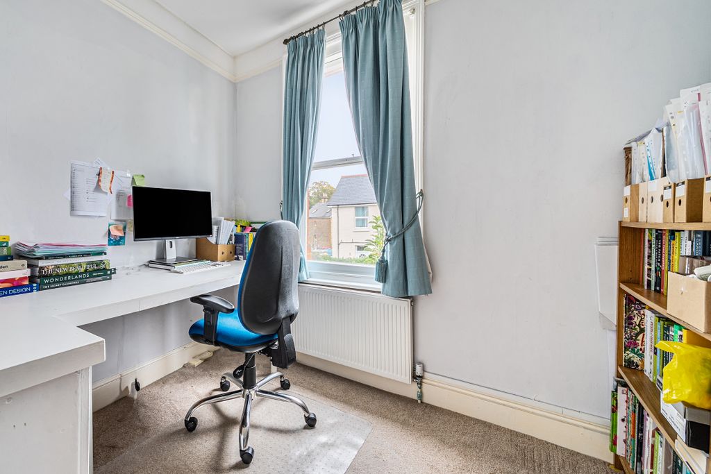 Additional image 15 of 4 bed detached house for saleFengates Road, Redhill RH1