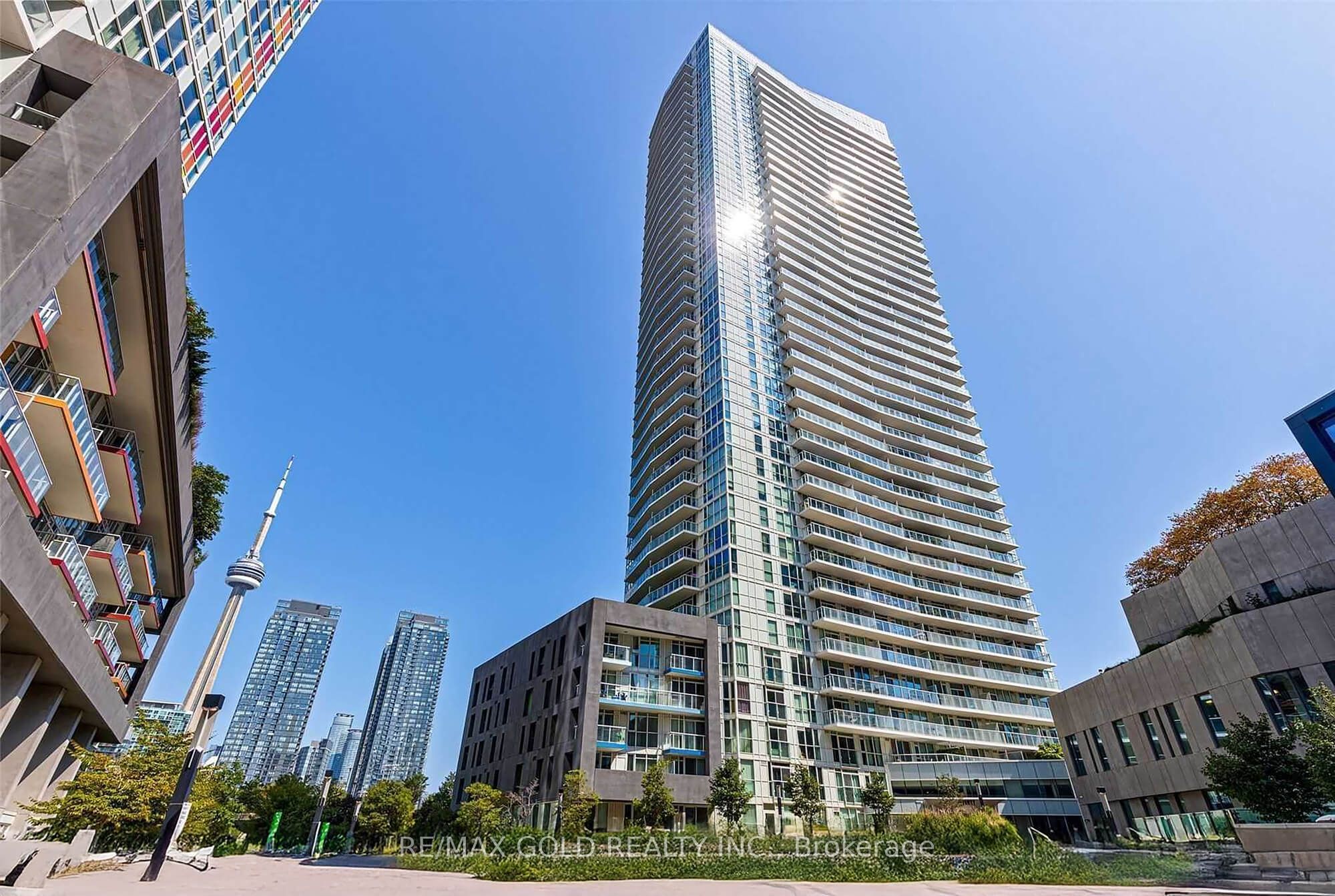 1006-75 Queens Wharf Road, Toronto, ON, M5V 0J8
